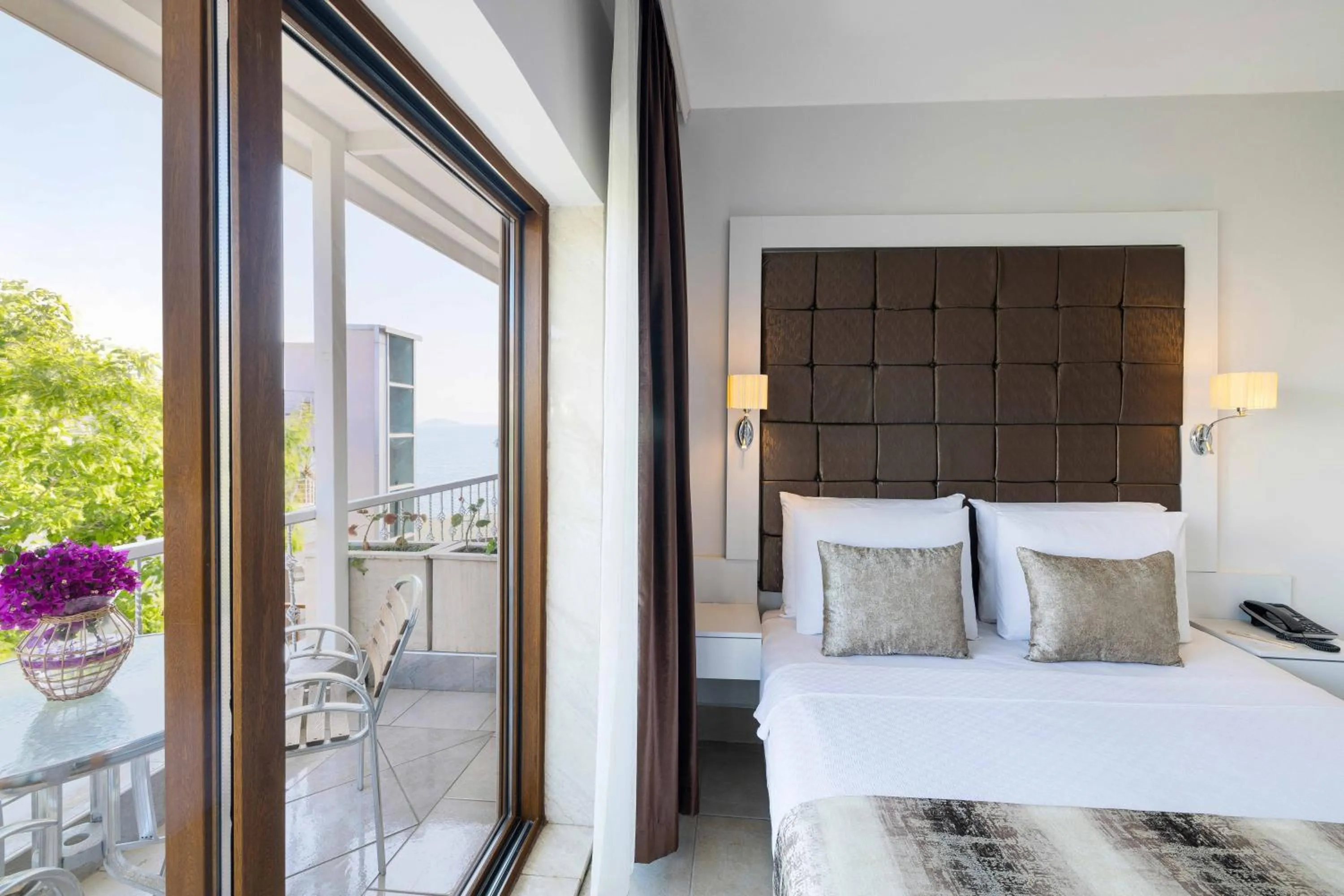 Balcony/Terrace, Bed in Elite Hotel Yalıkavak