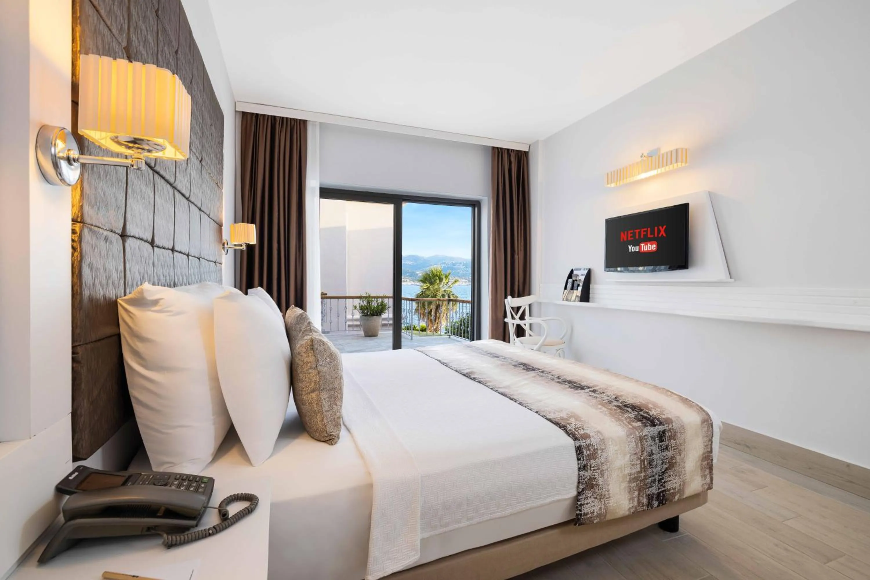 Bedroom, Bed in Elite Hotel Yalıkavak