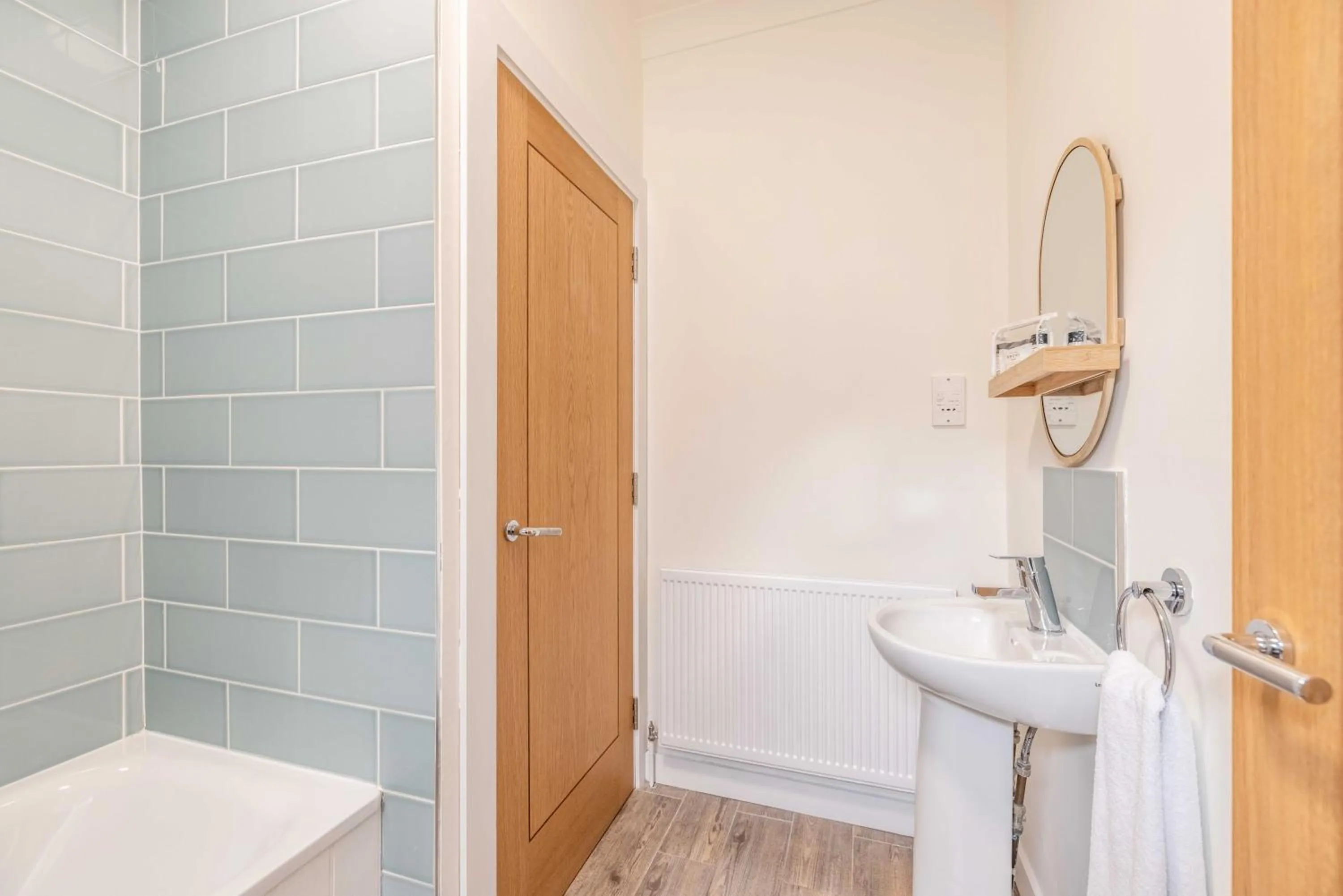 Stylish Apartment 5 min Walk to Castle