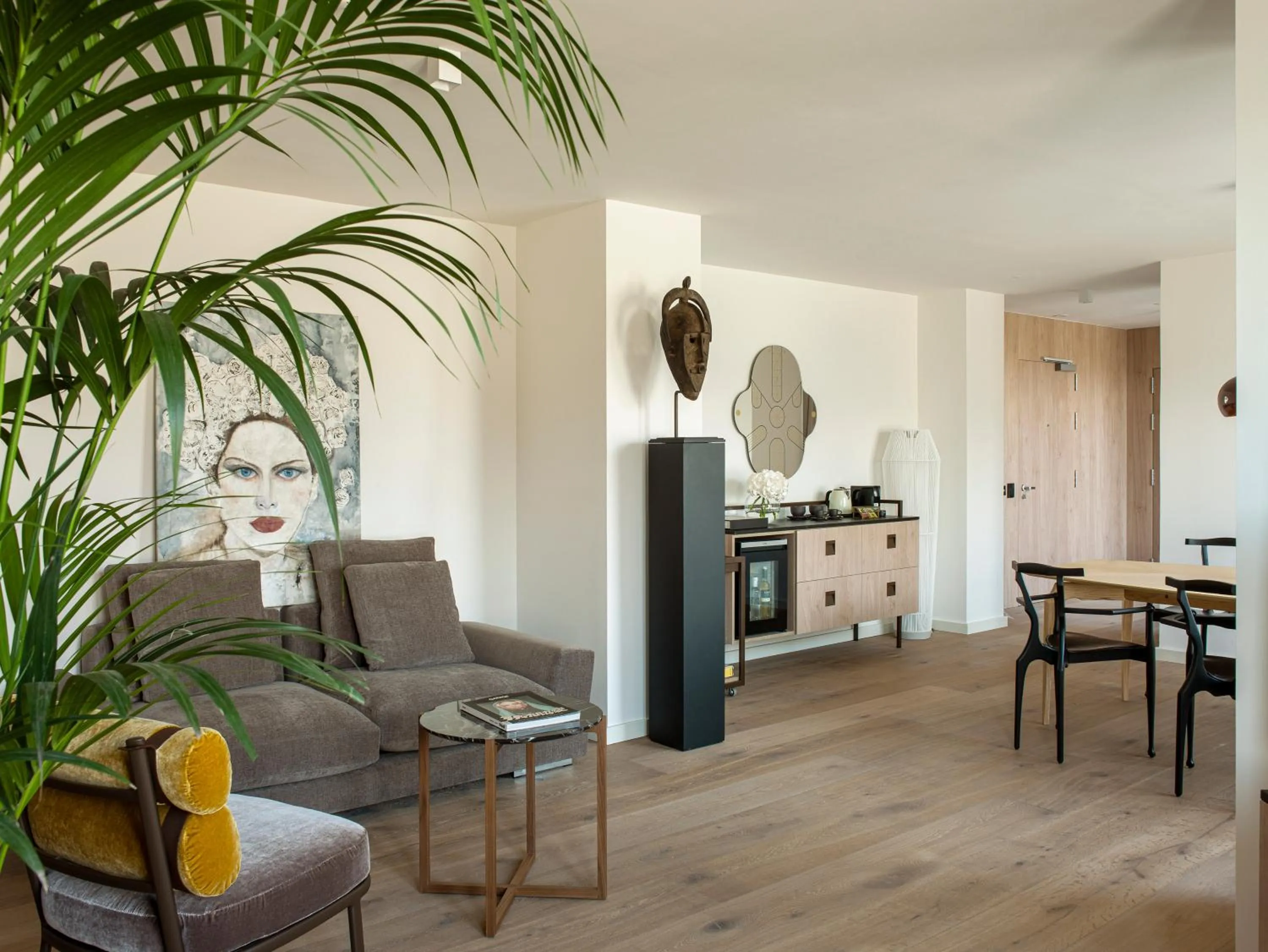 Living room in ME Barcelona