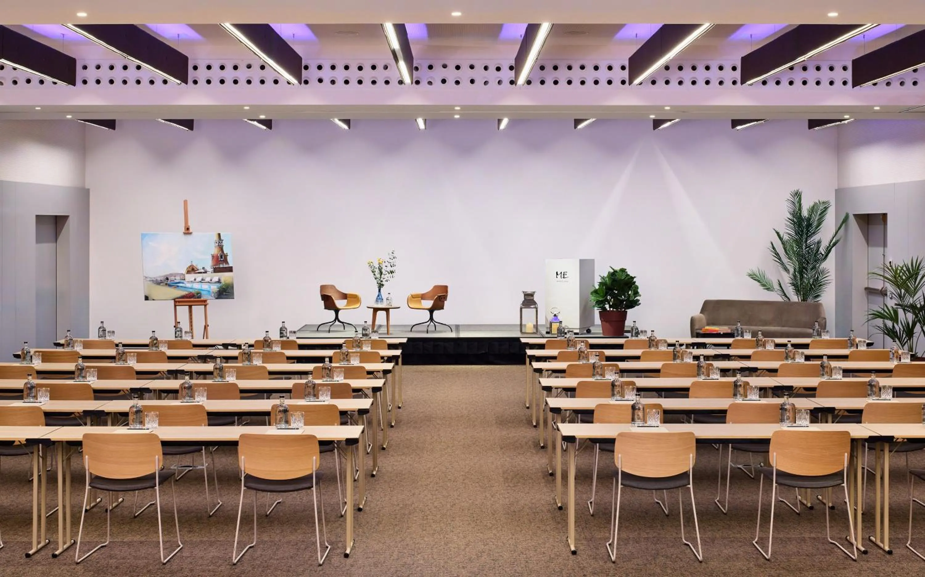 Living room in ME Barcelona