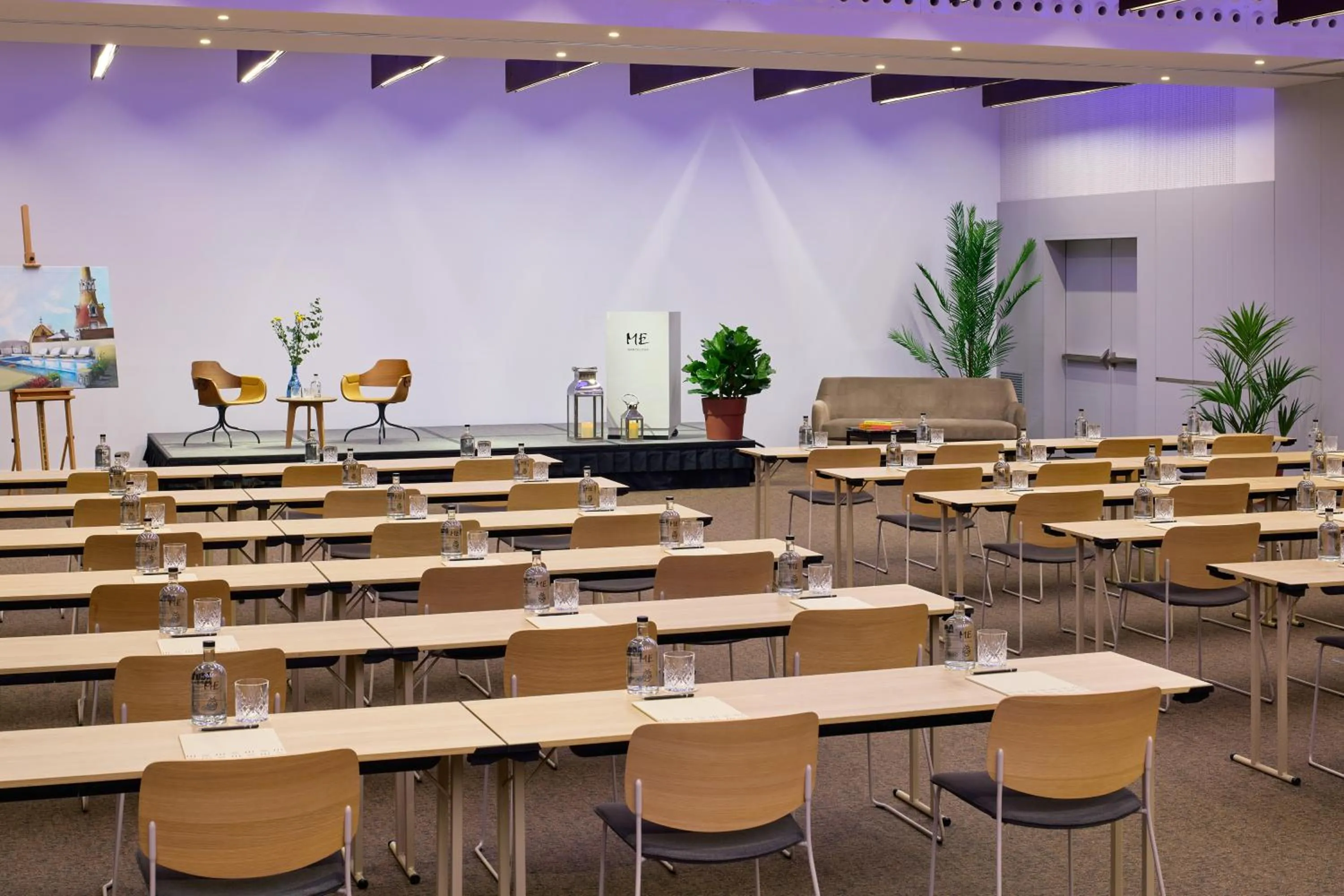 Living room in ME Barcelona