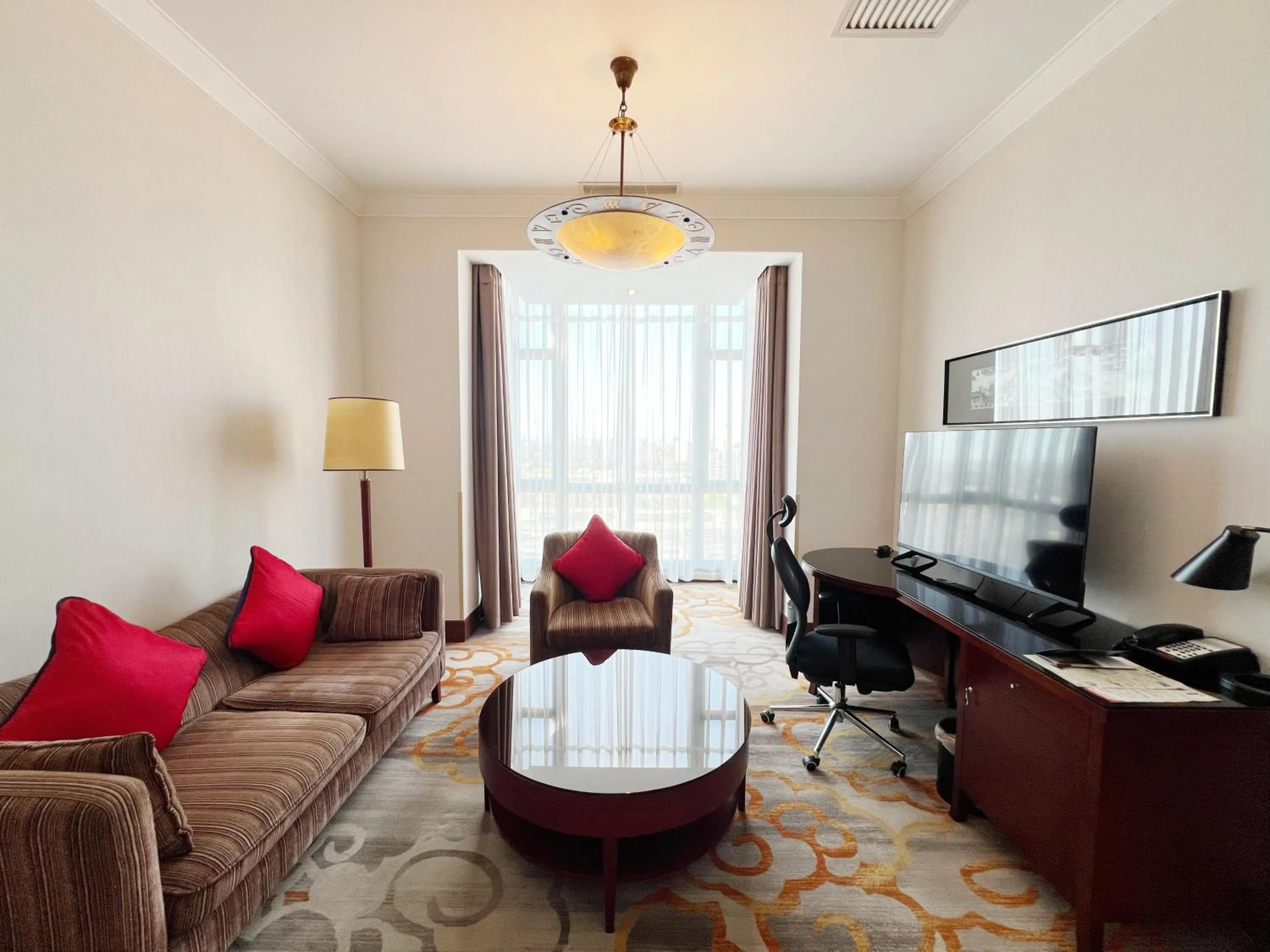 Living room in Holiday Inn Temple Of Heaven Beijing by IHG