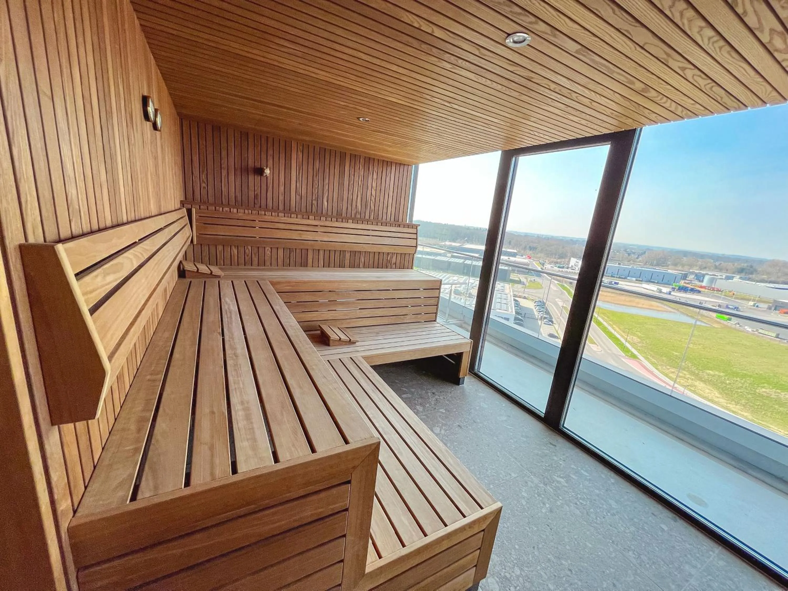 Spa and wellness centre/facilities in Van der Valk Hotel Deventer