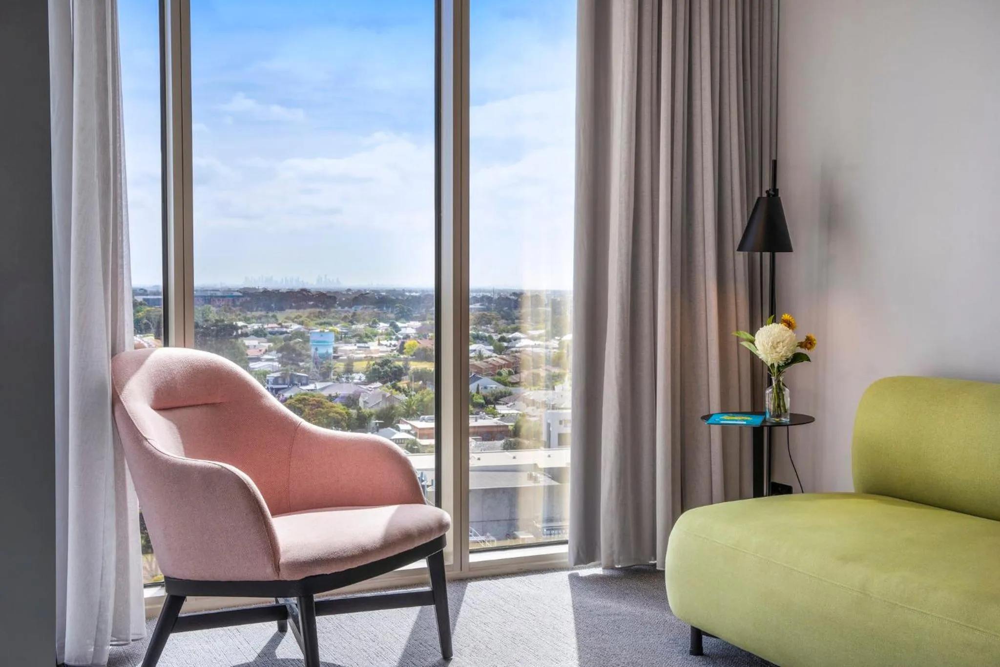 Photo of the whole room in Holiday Inn Werribee by IHG