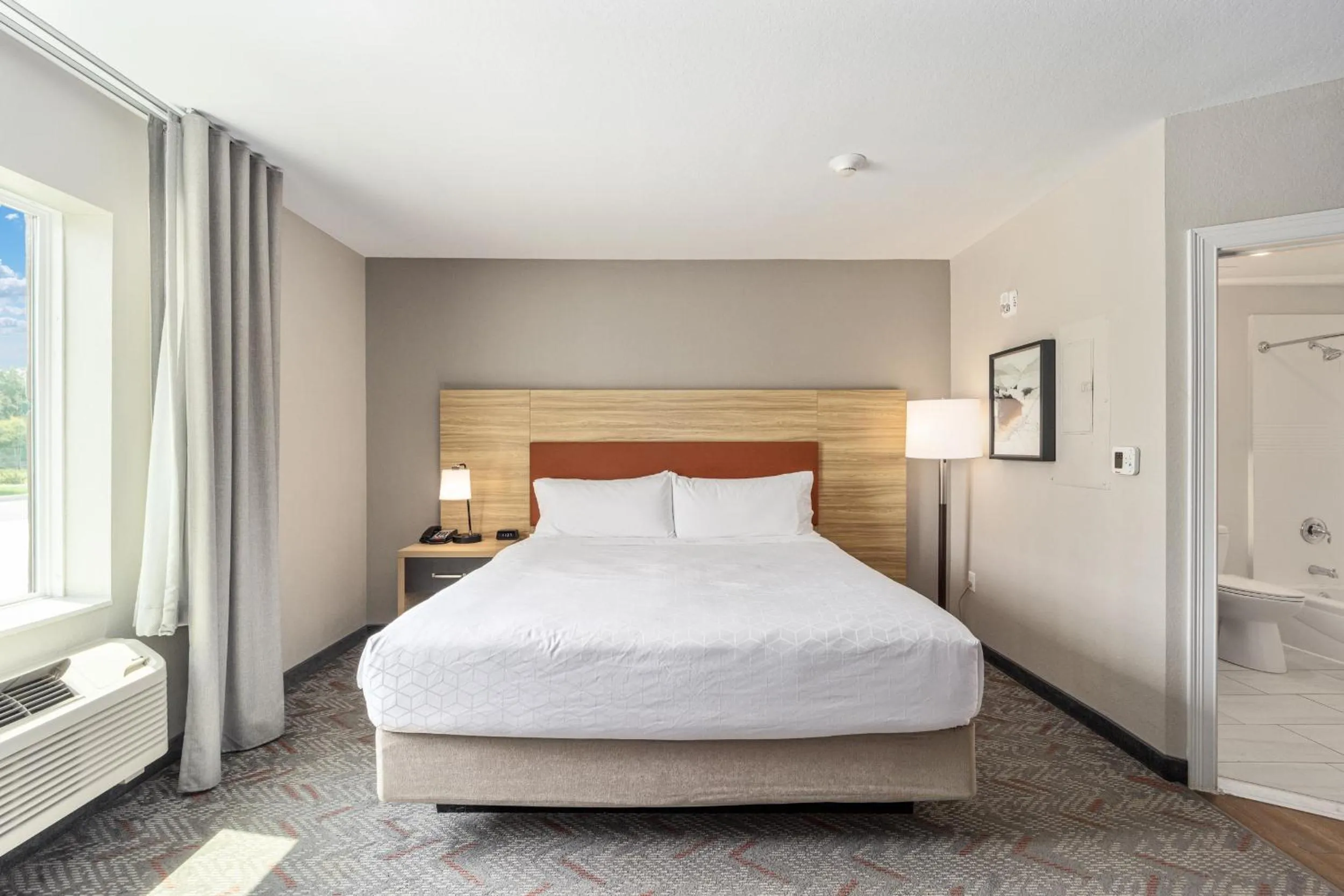 Bed in Candlewood Suites - Ocala I-75 by IHG