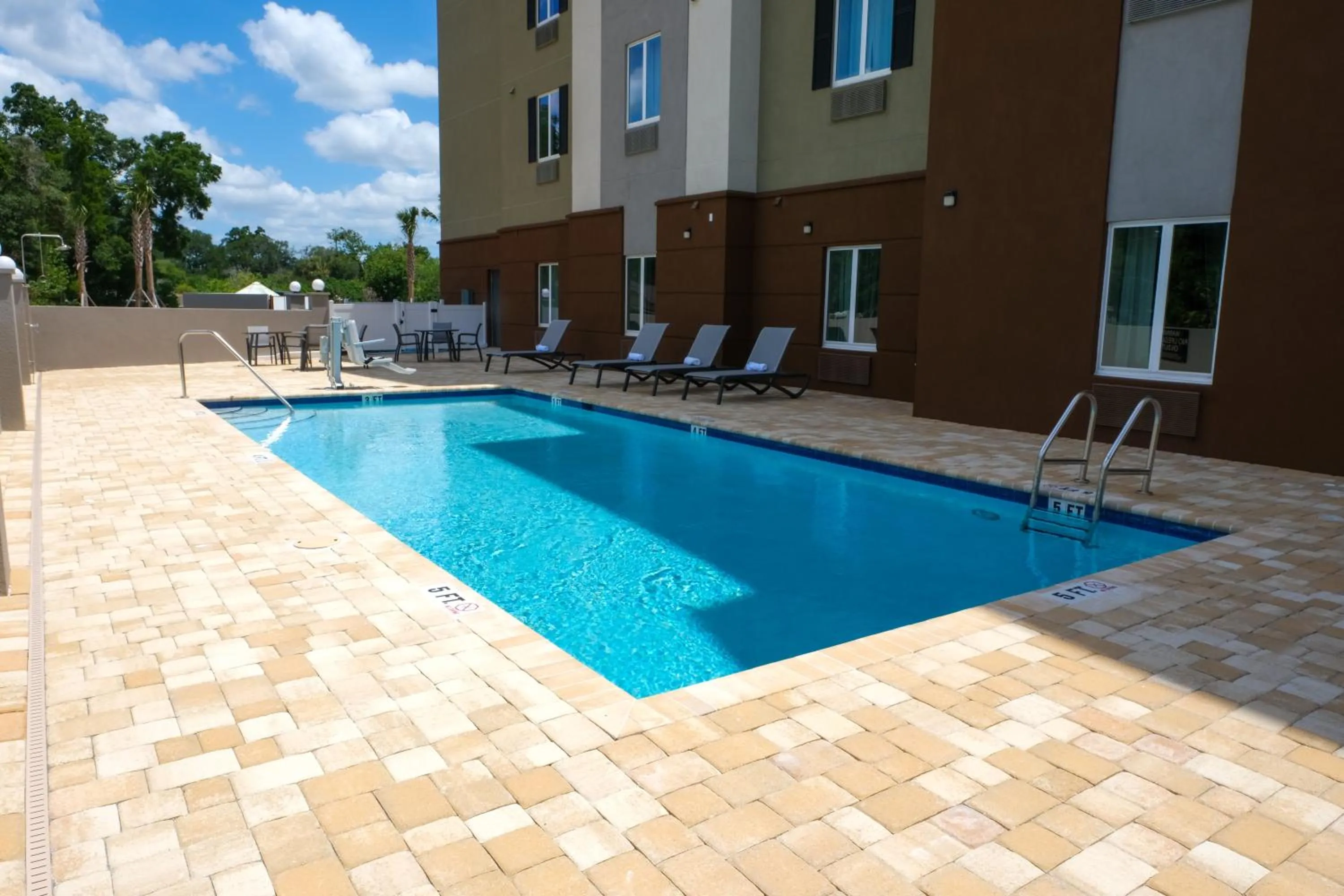 Swimming pool in Candlewood Suites - Ocala I-75 by IHG