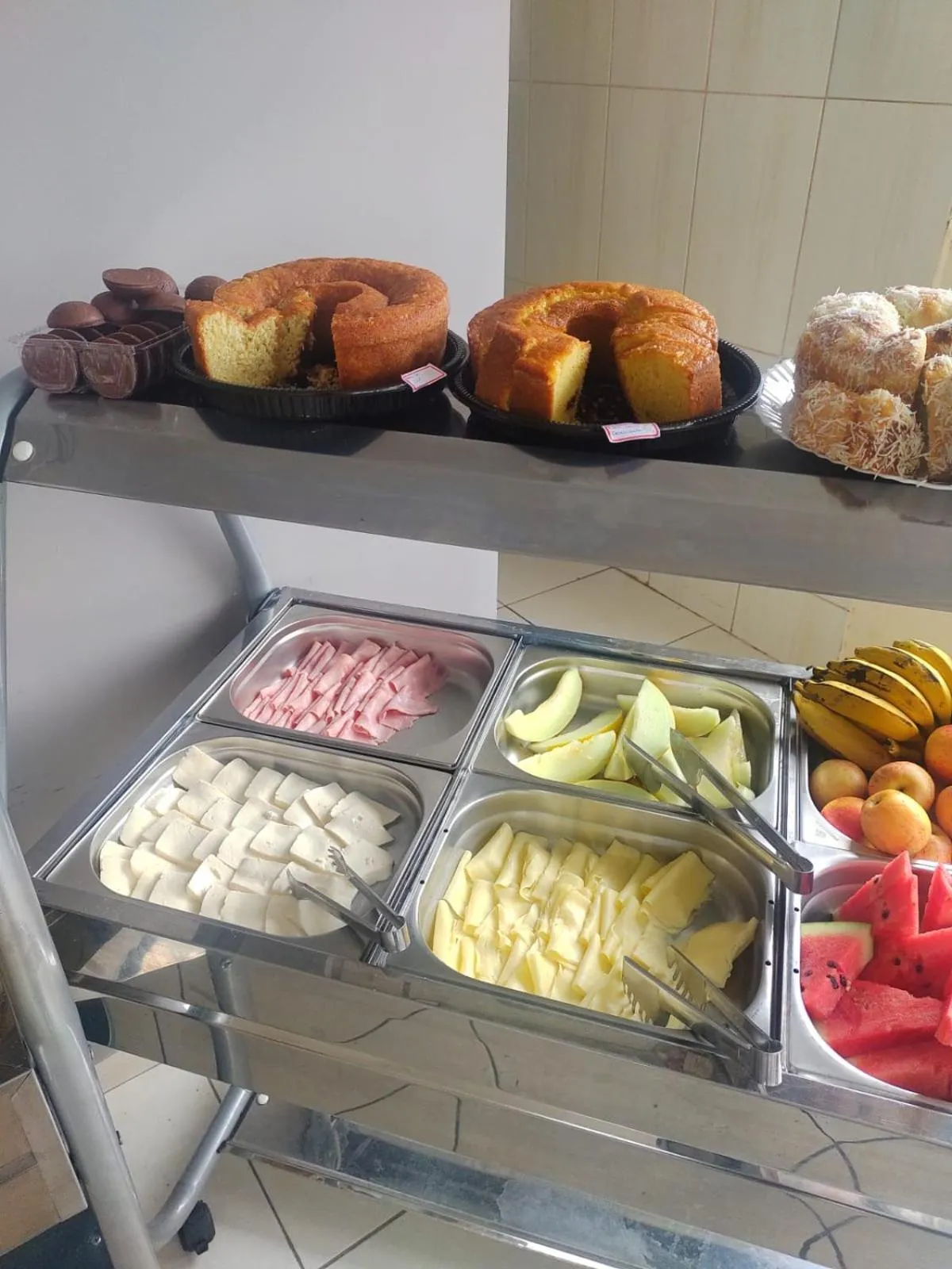 Buffet breakfast in Pousada Bella Vista