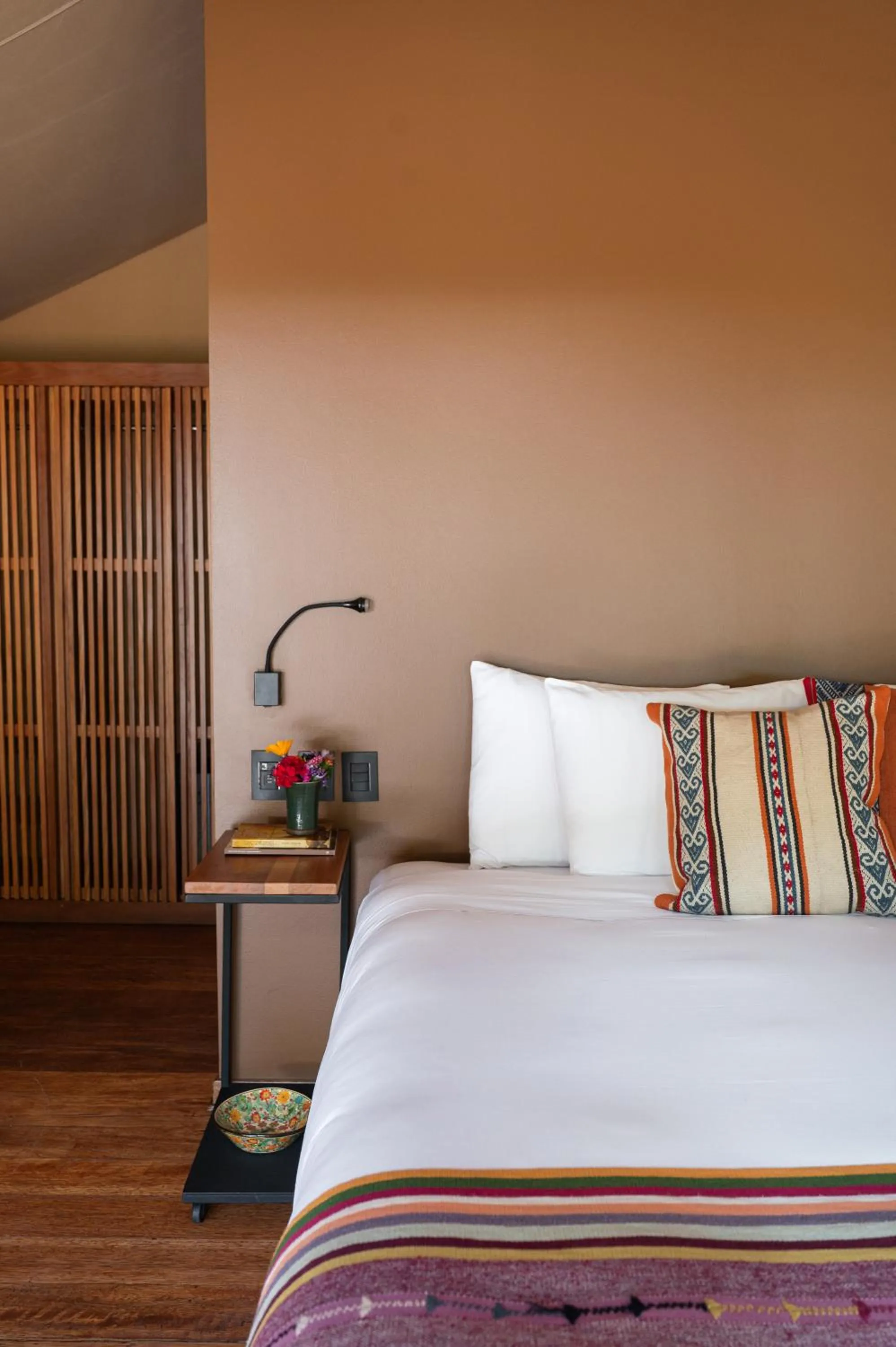 Bed in Las Qolqas EcoResort Ollantaytambo