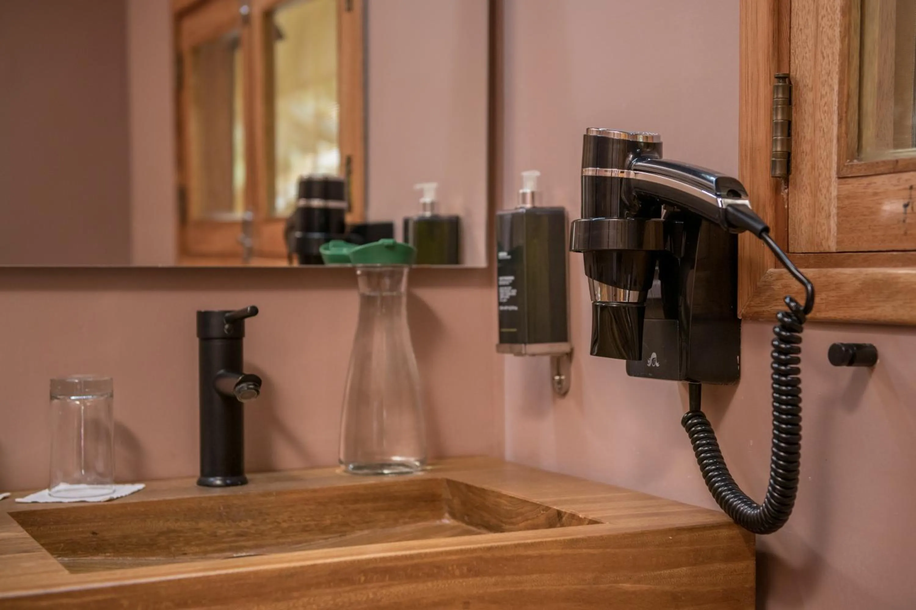 heating in Las Qolqas EcoResort Ollantaytambo