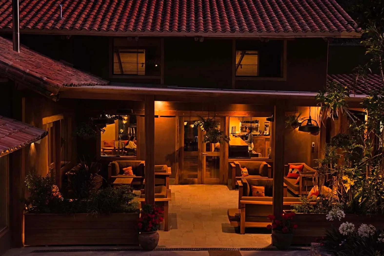 Lounge or bar in Las Qolqas EcoResort Ollantaytambo