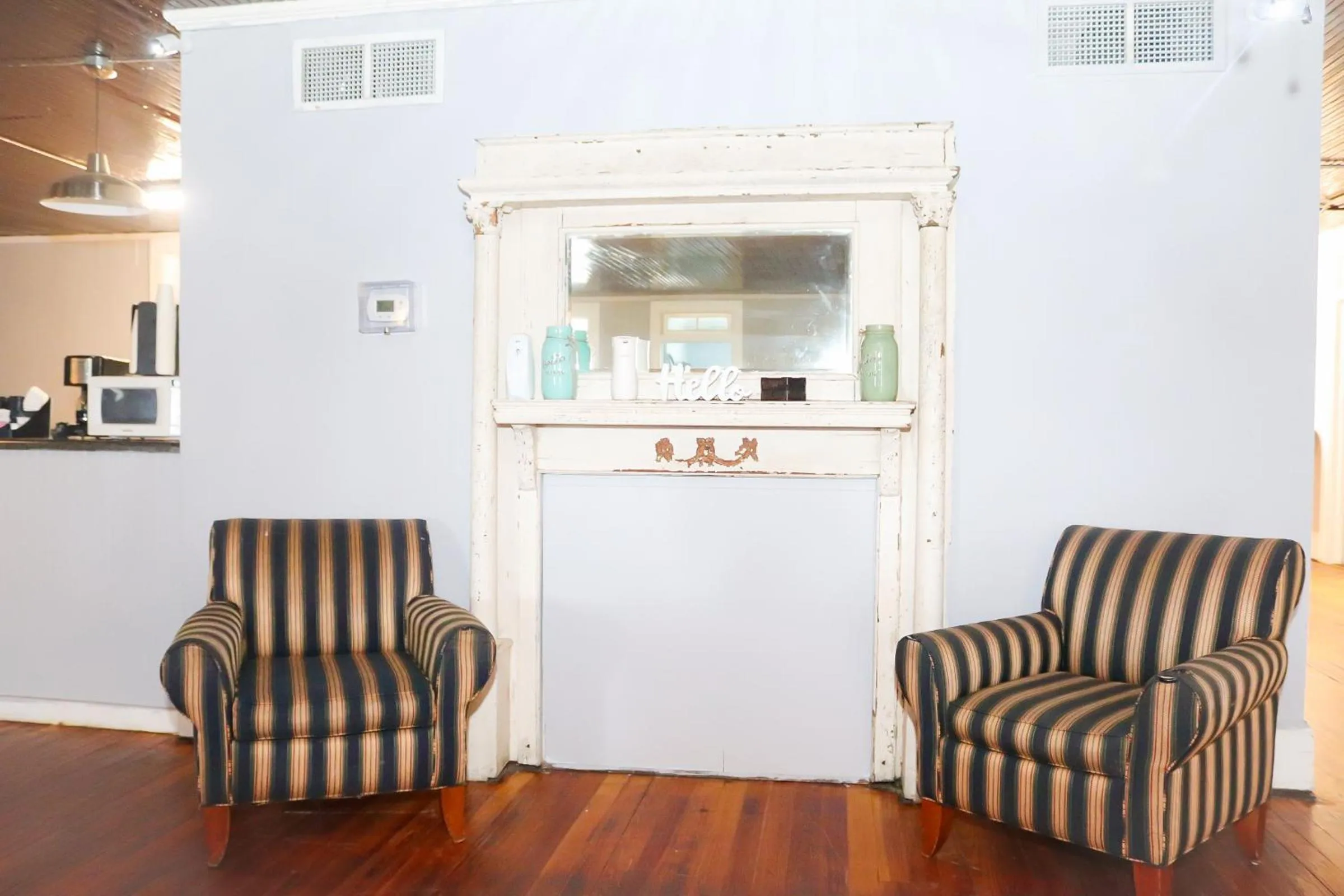 Seating area in Bella's Boutique Hotel