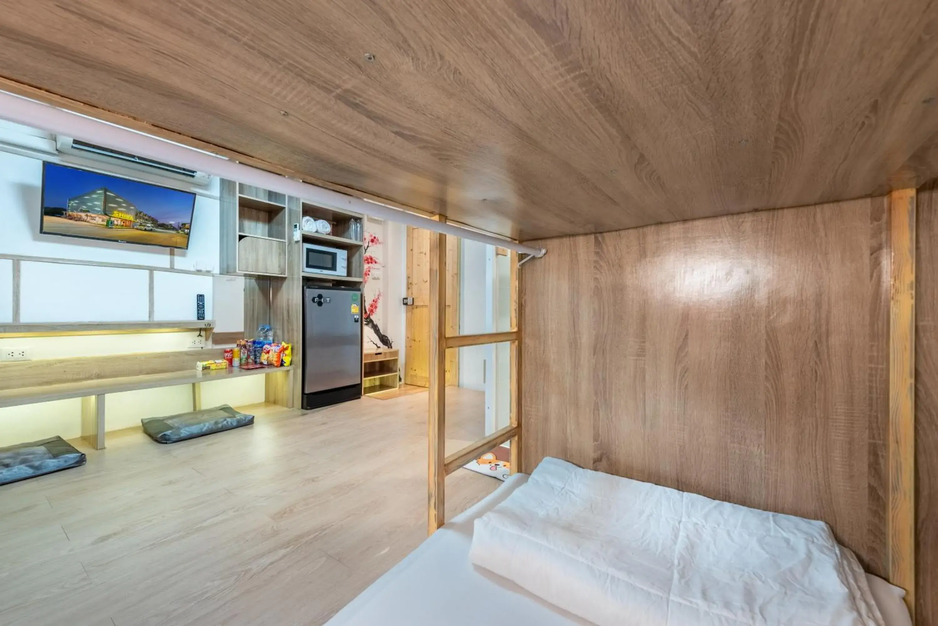 Superior Double Room in โรงแรมชิบะรูม นครราชสีมา สาขามหาวิทยาลัยเทคโนโลยีสุรนารี Superior Double Room in โรงแรมชิบะรูม นครราชสีมา สาขามหาวิทยาลัยเทคโนโลยีสุรนารี