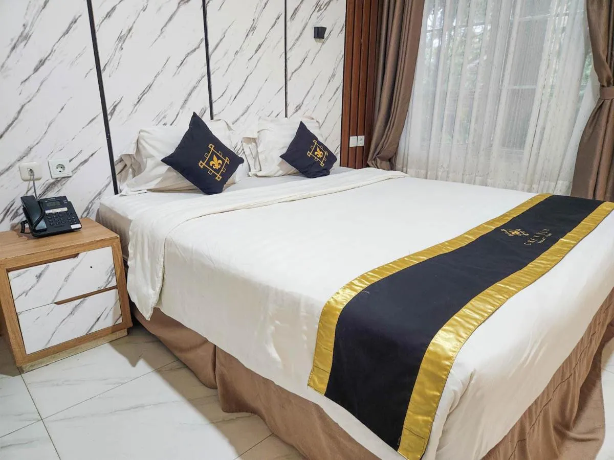 Bed in Chevilly Resort & Camp