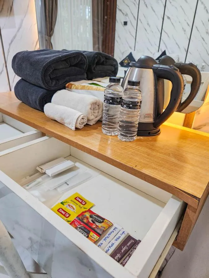 Chevilly Resort & Camp