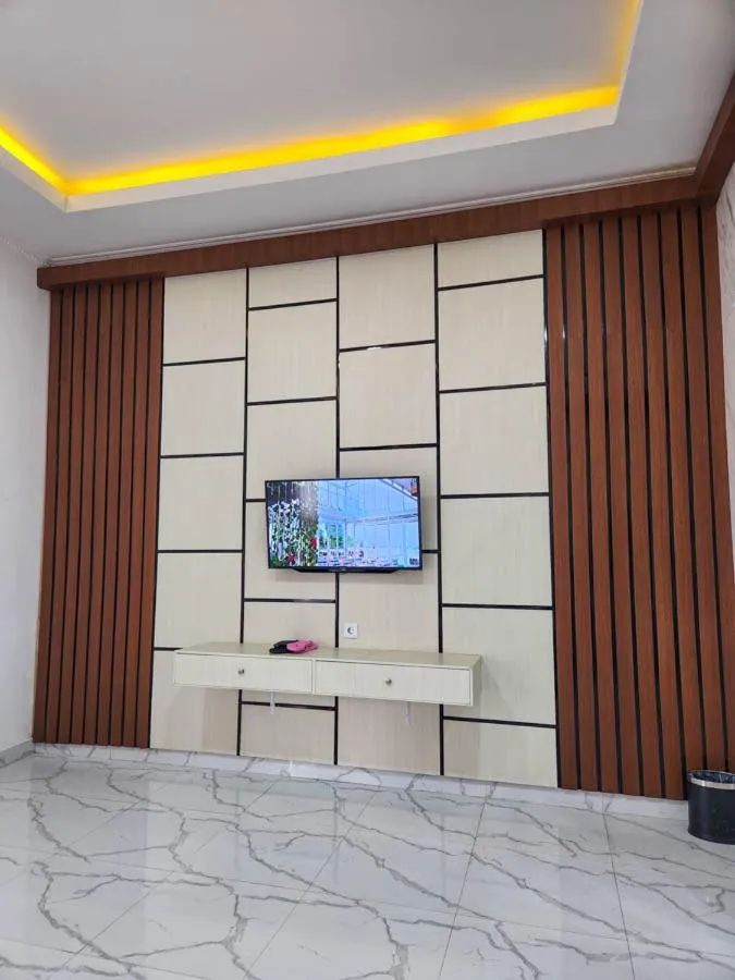 Chevilly Resort & Camp