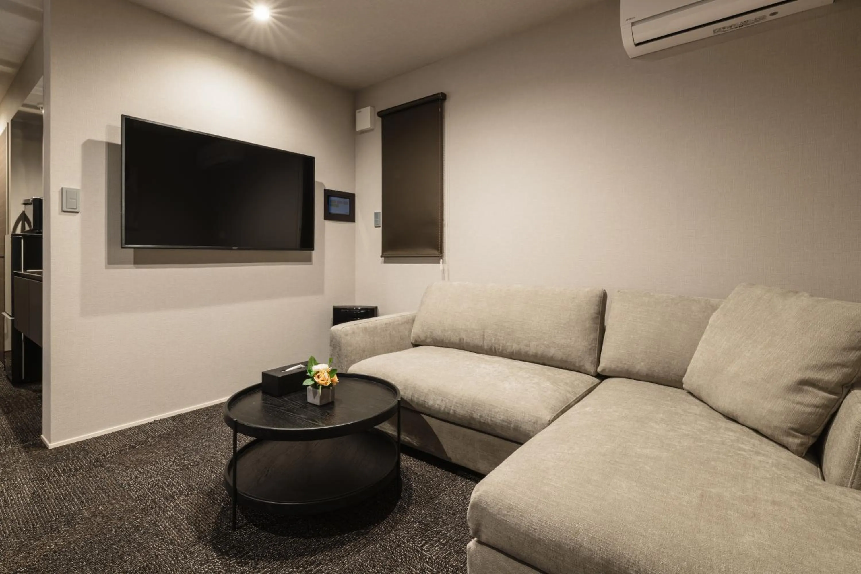 TV and multimedia in GRAND BASE Hakata Premium