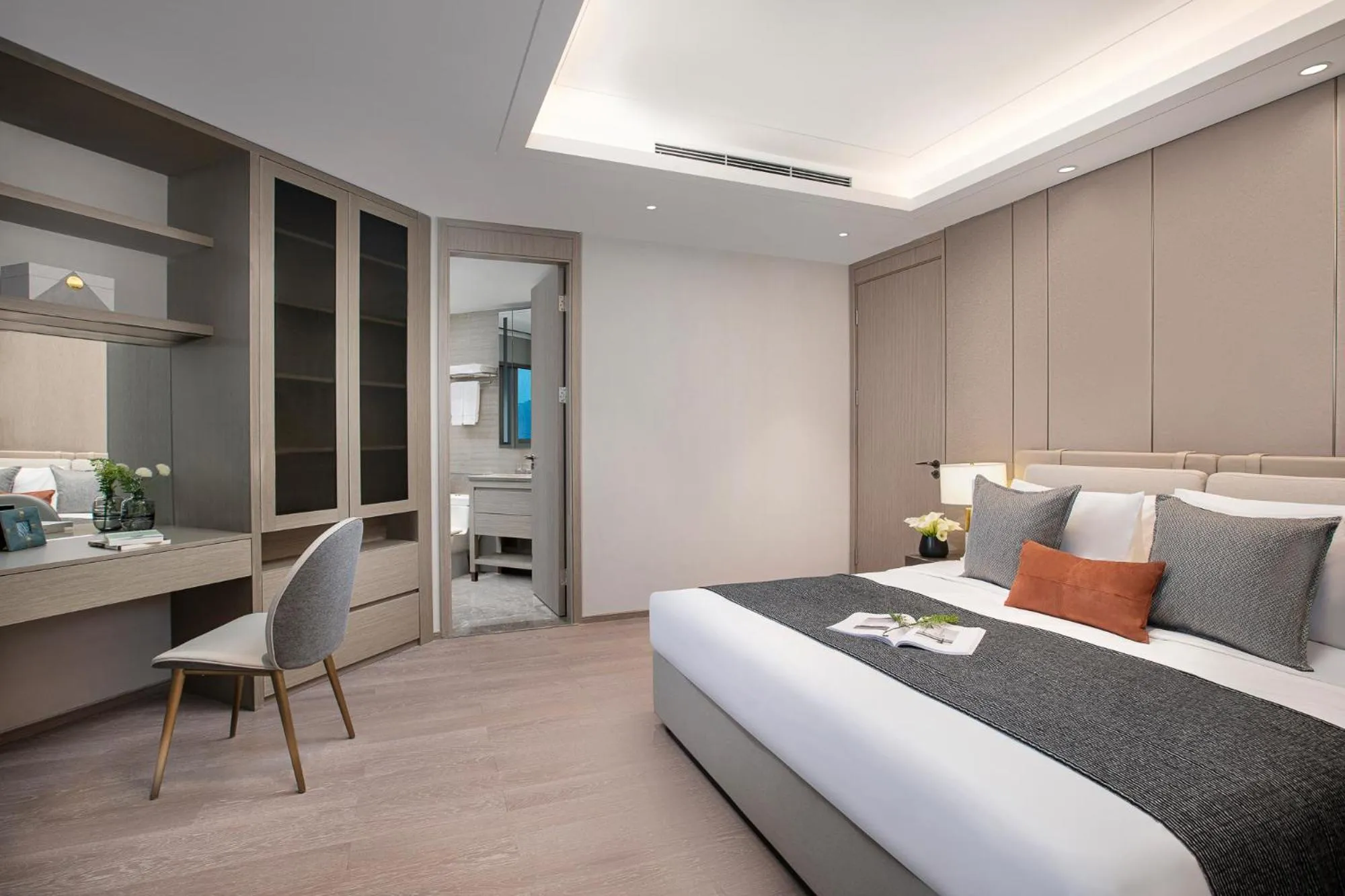 Photo of the whole room, Bed in Star Residence ICC Guangzhou