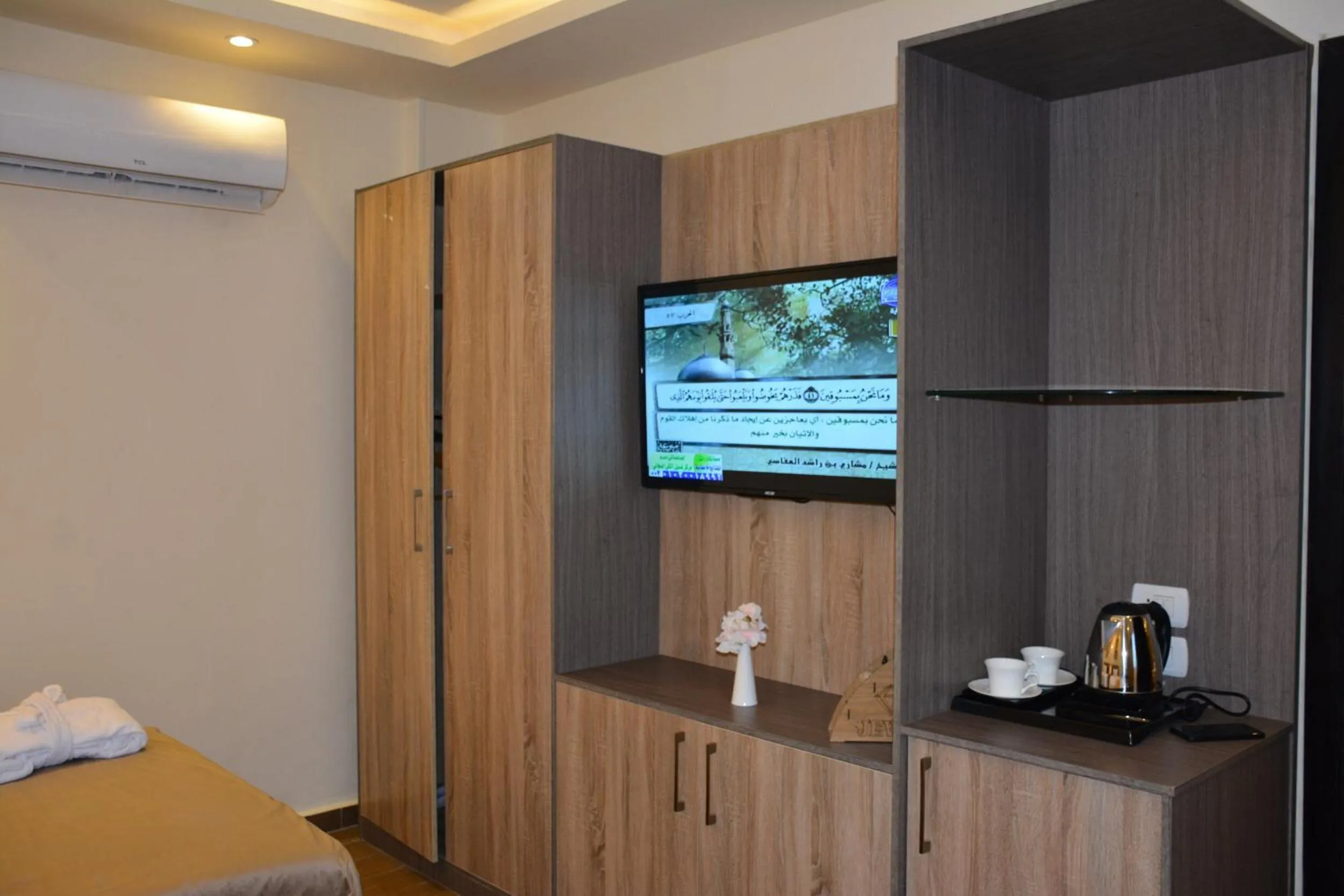 Bed in Jewel Green Mountain Hotel