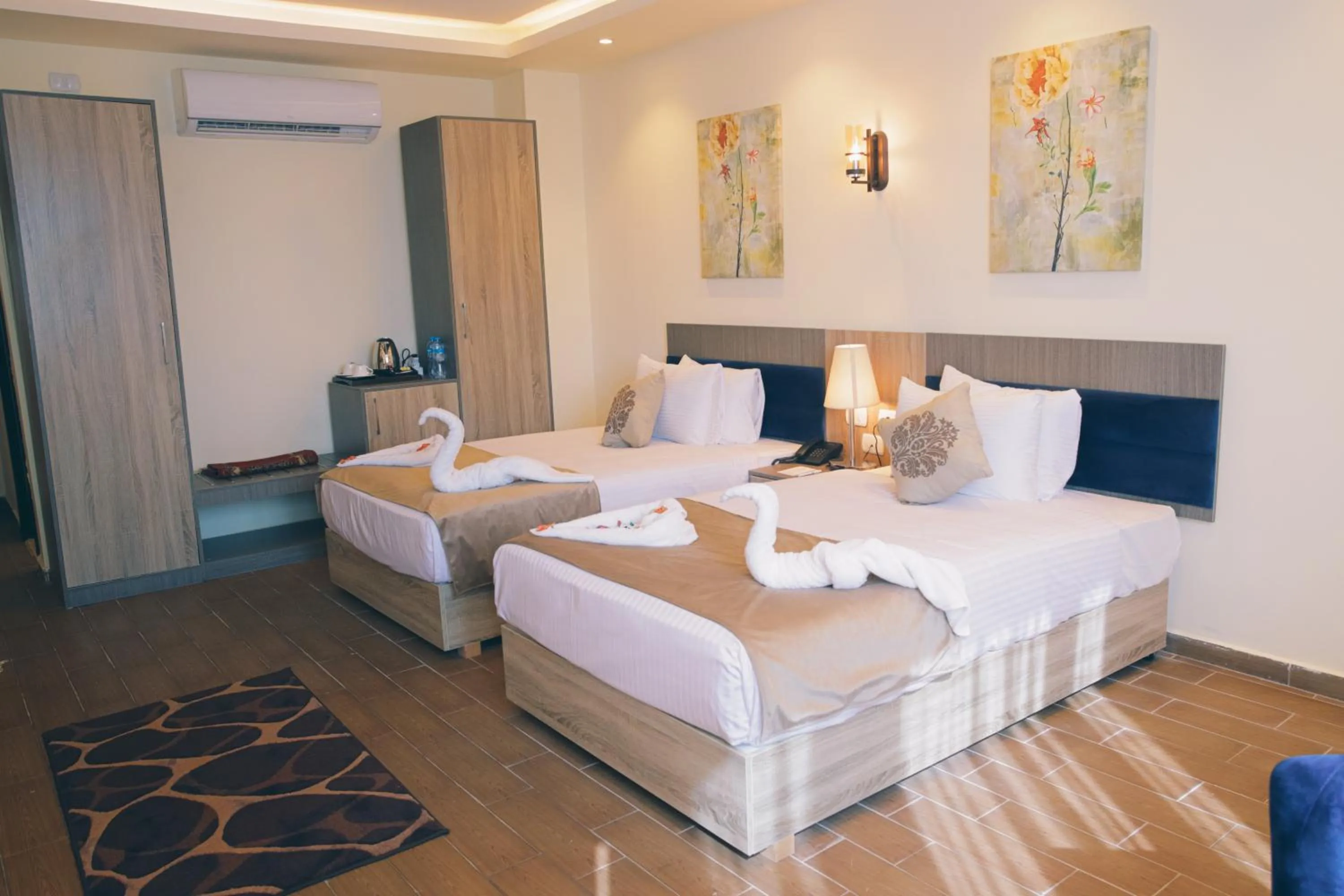 Bed in Jewel Green Mountain Hotel