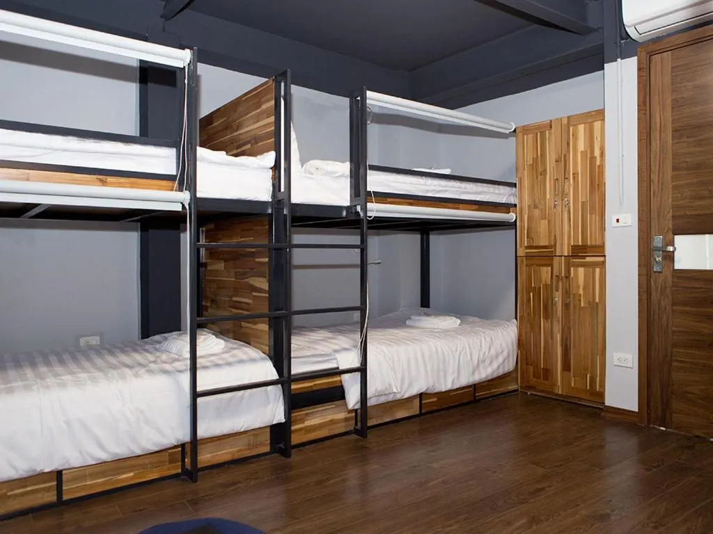 Bed in Ha Noi Re Hostel