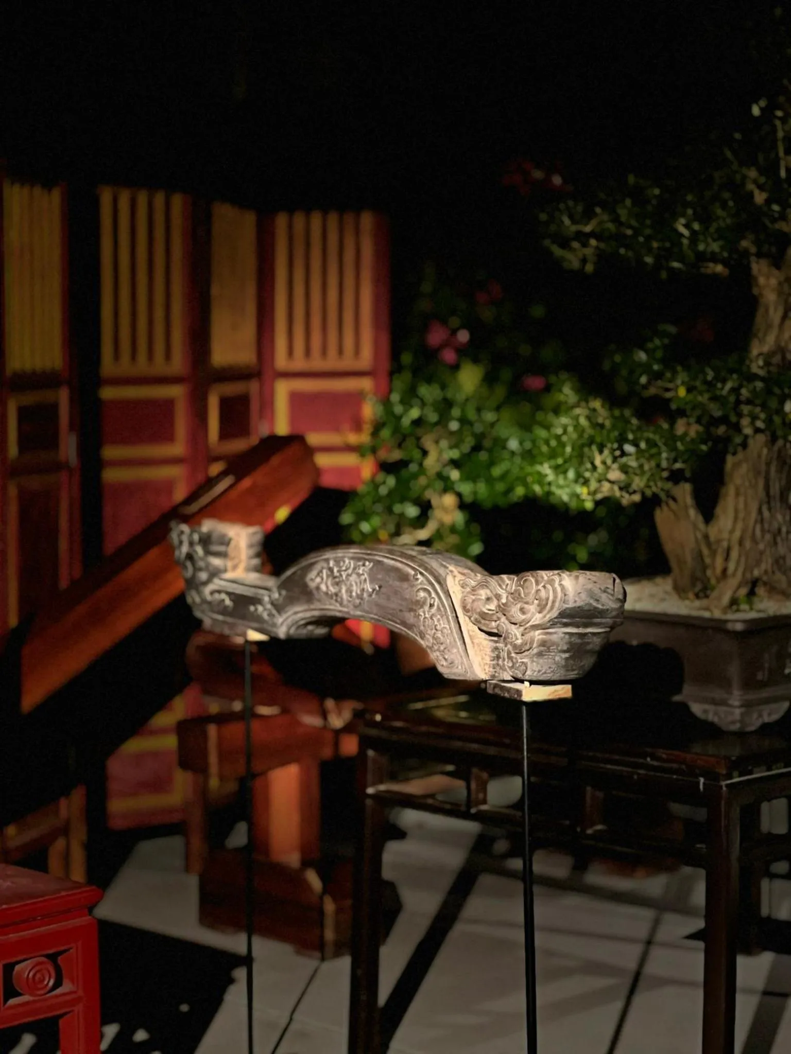 Dinner in aNhill Boutique