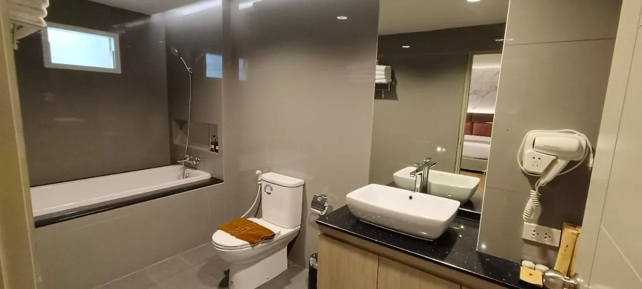 The Airport Courtyard Suvarnabhumi Airport