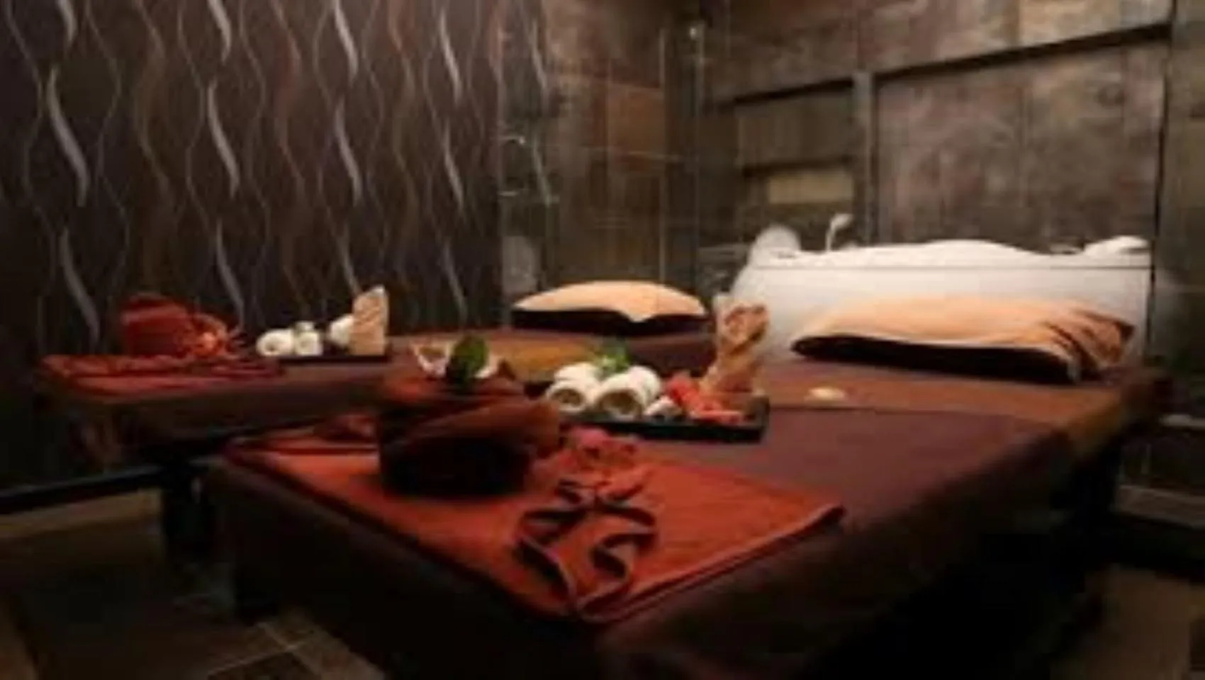 Bed in The Airport Courtyard Suvarnabhumi Airport