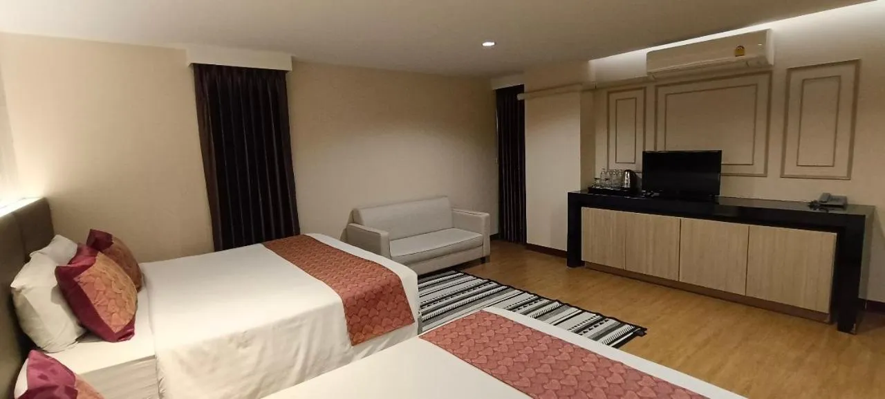 Bed in The Airport Courtyard Suvarnabhumi Airport