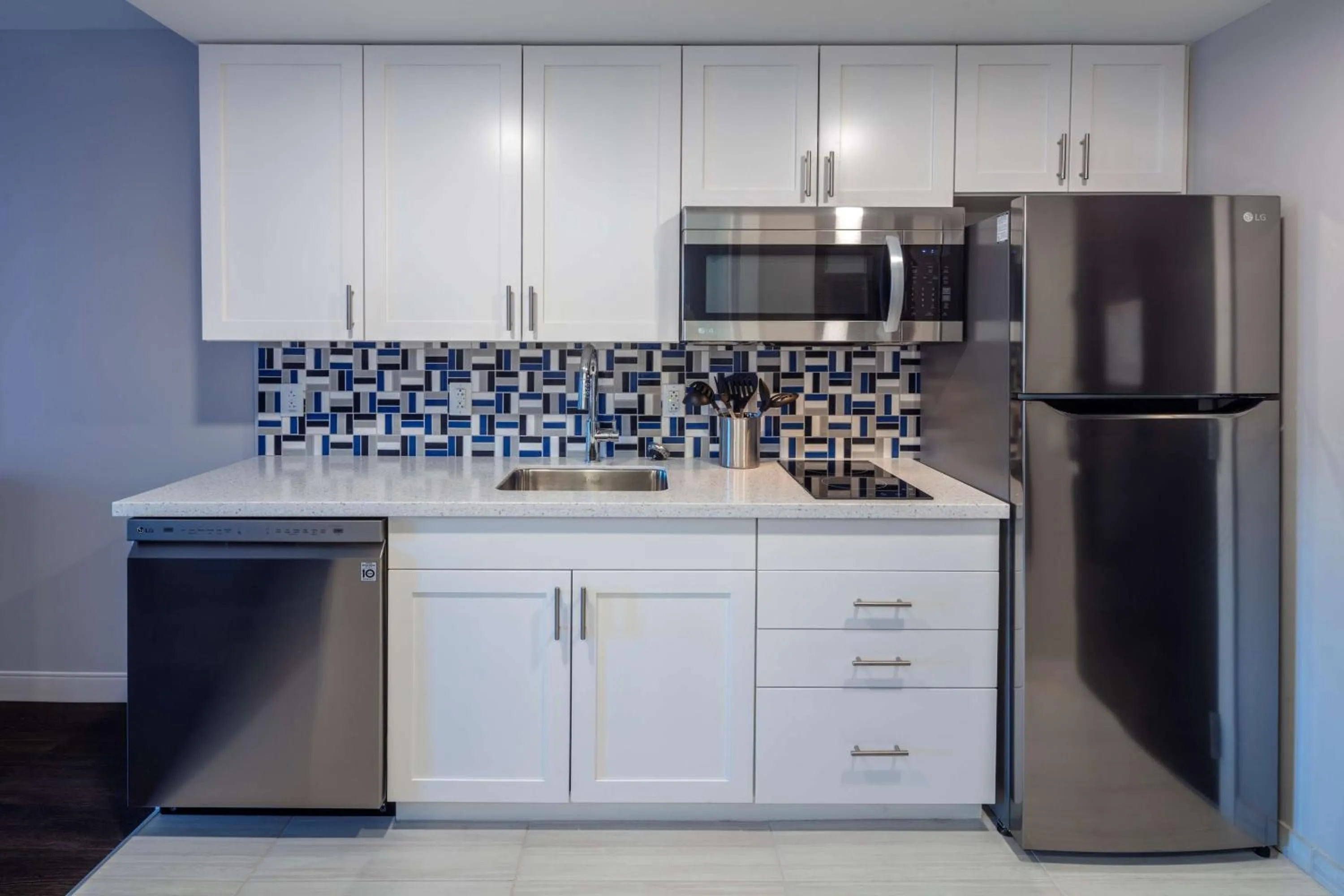 Kitchen or kitchenette in Scholar State College, Tapestry Collection by Hilton