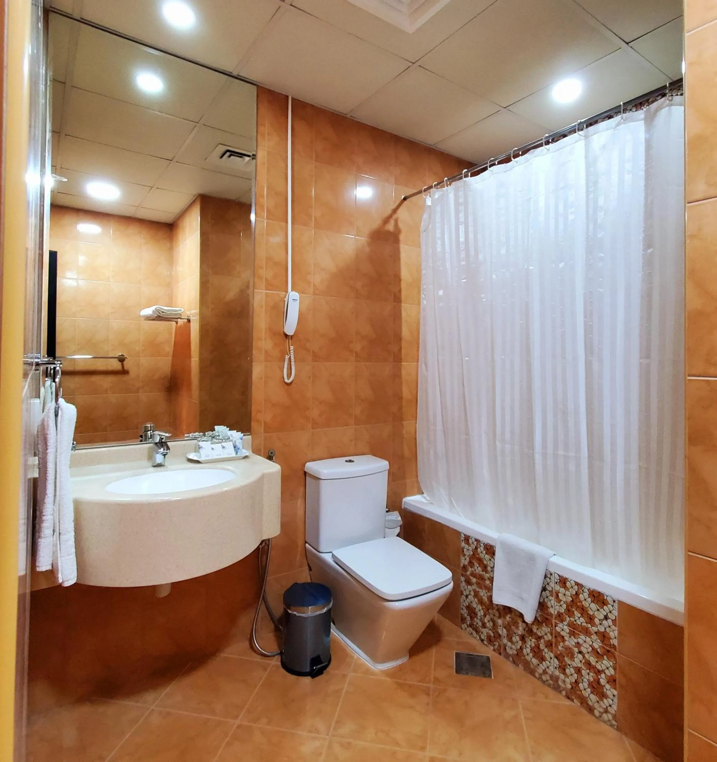 Bathroom in Skylark Hotel Apartments AL Barsha