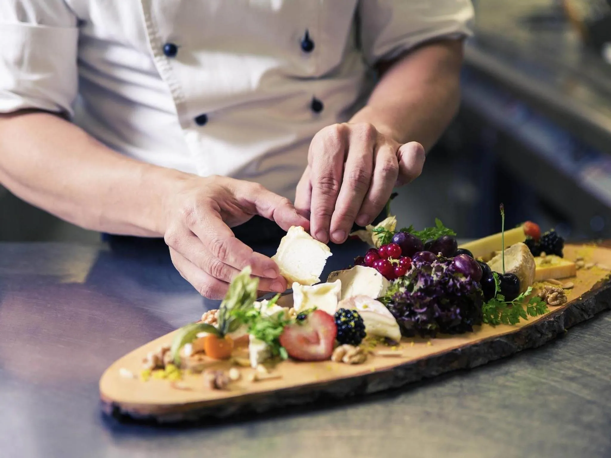 Restaurant/places to eat in Mercure Hotel Dortmund Messe