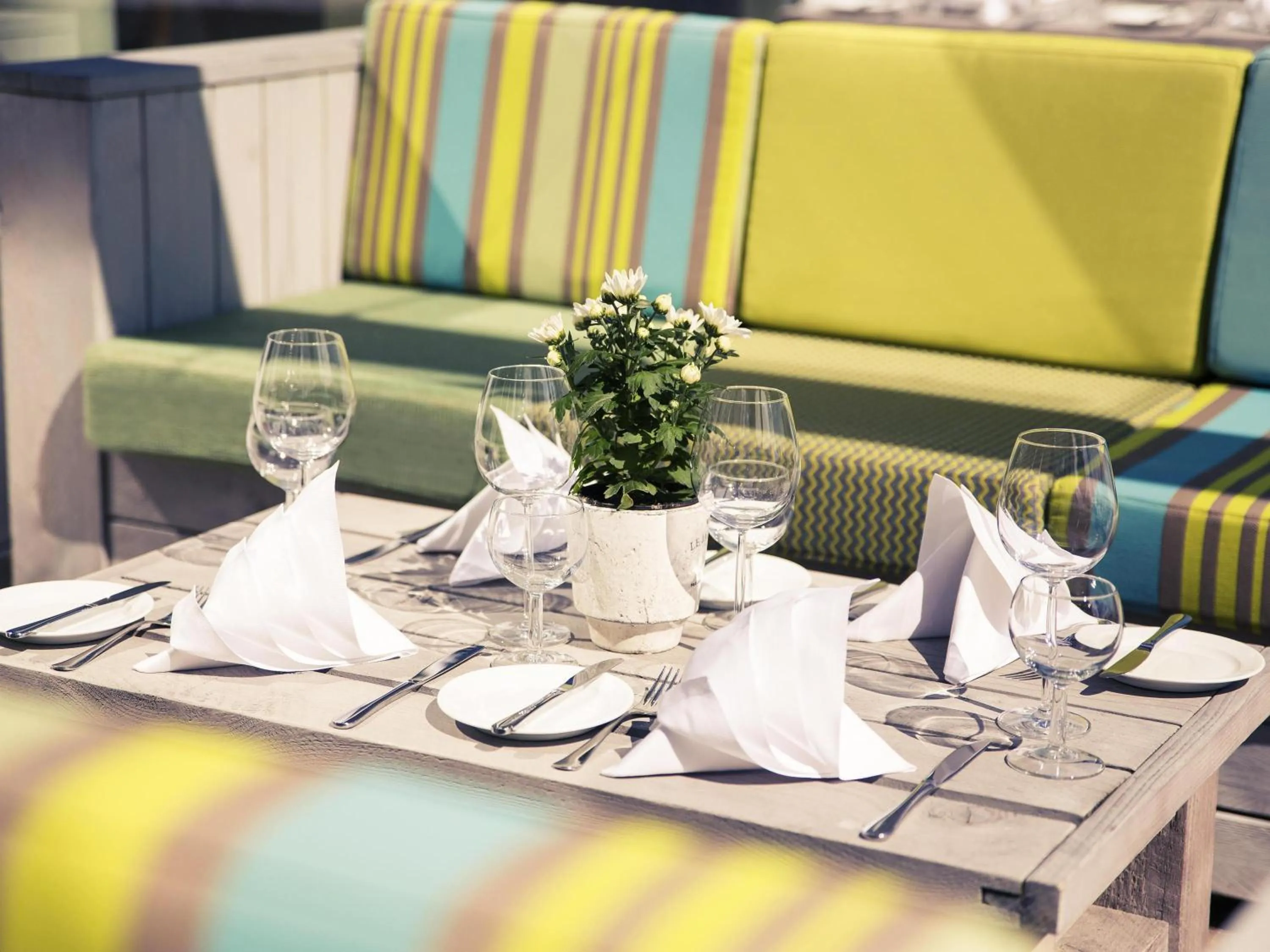 Restaurant/places to eat in Mercure Hotel Dortmund Messe