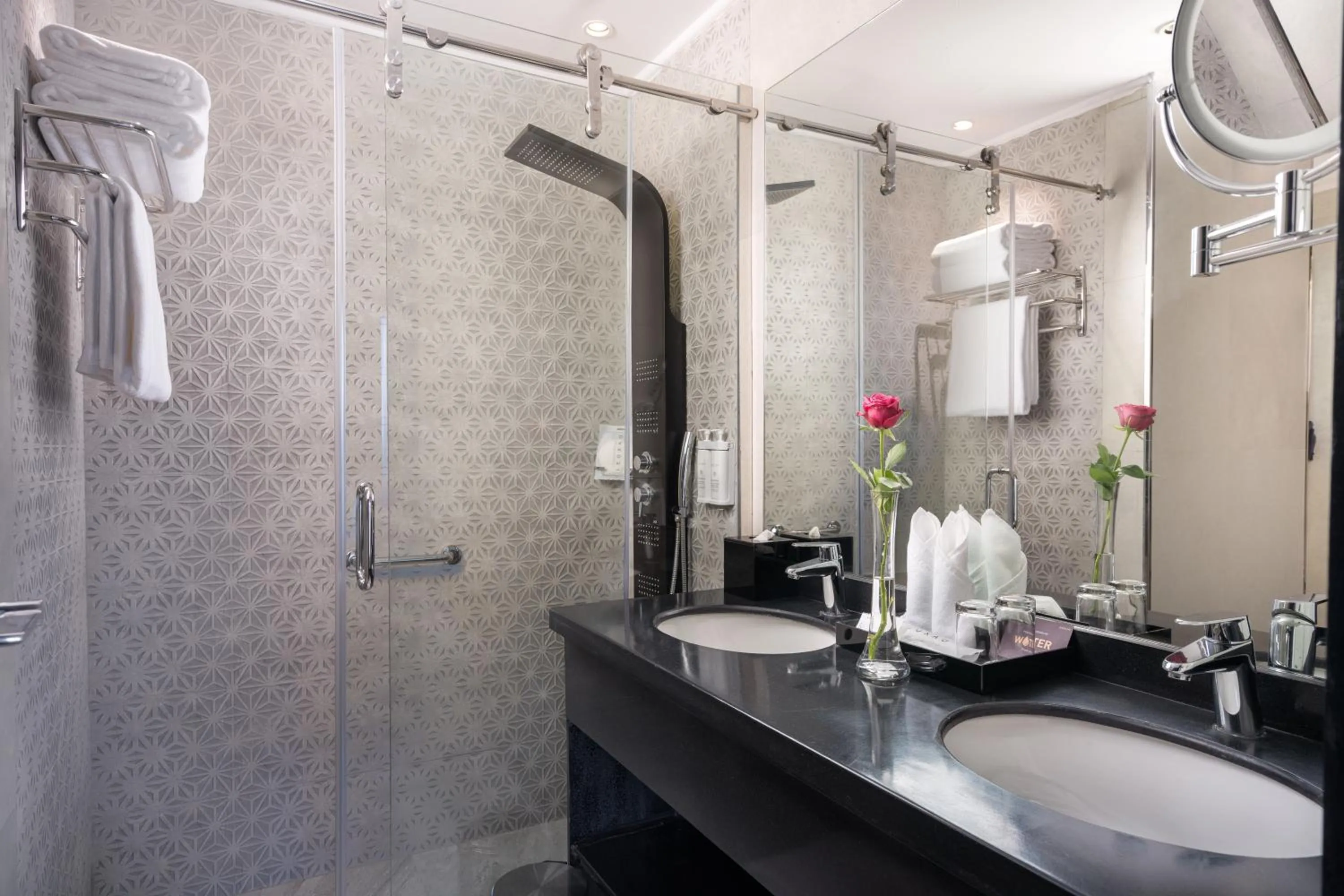 Shower in Sukoon Hotel