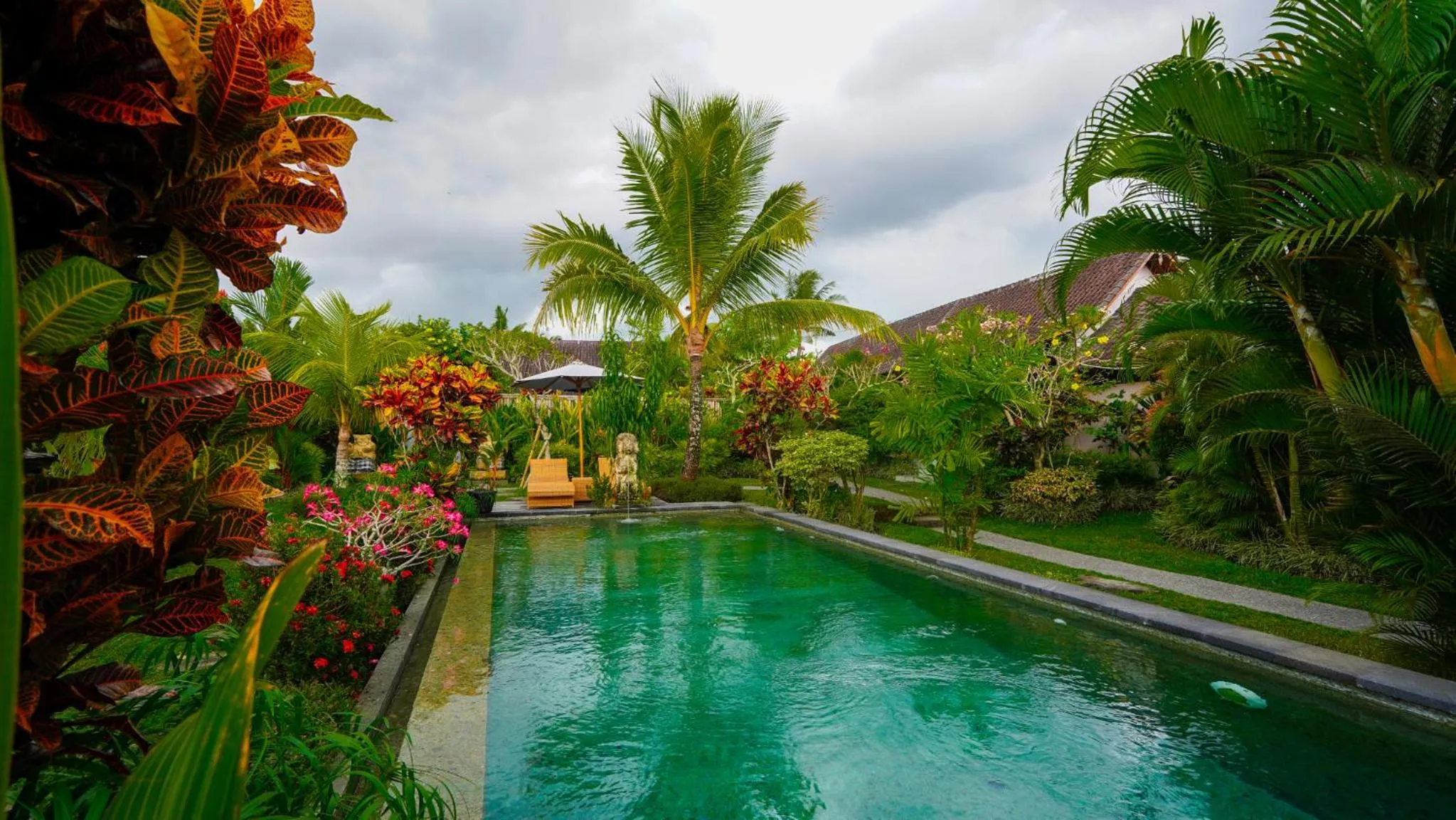 Garden view in Green Coconut Cottage