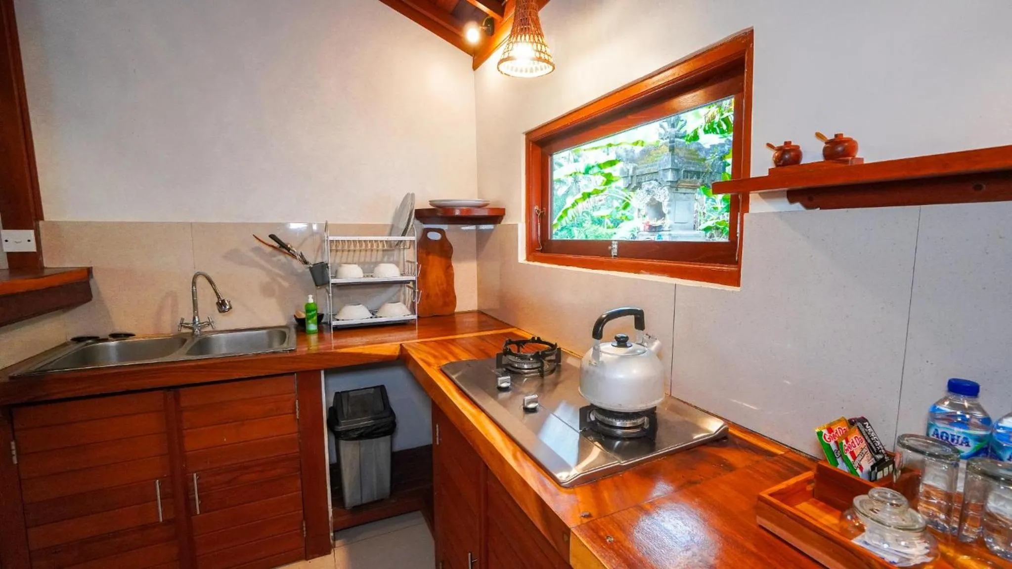 Coffee/tea facilities in Green Coconut Cottage