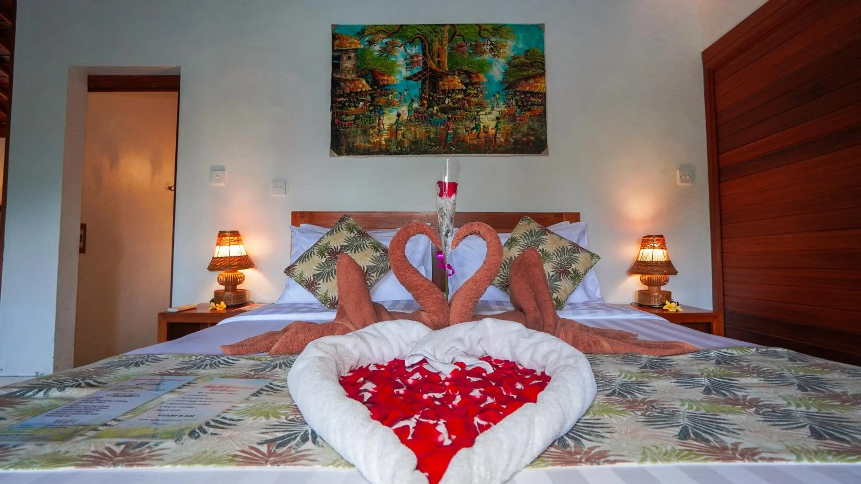 Bed in Green Coconut Cottage