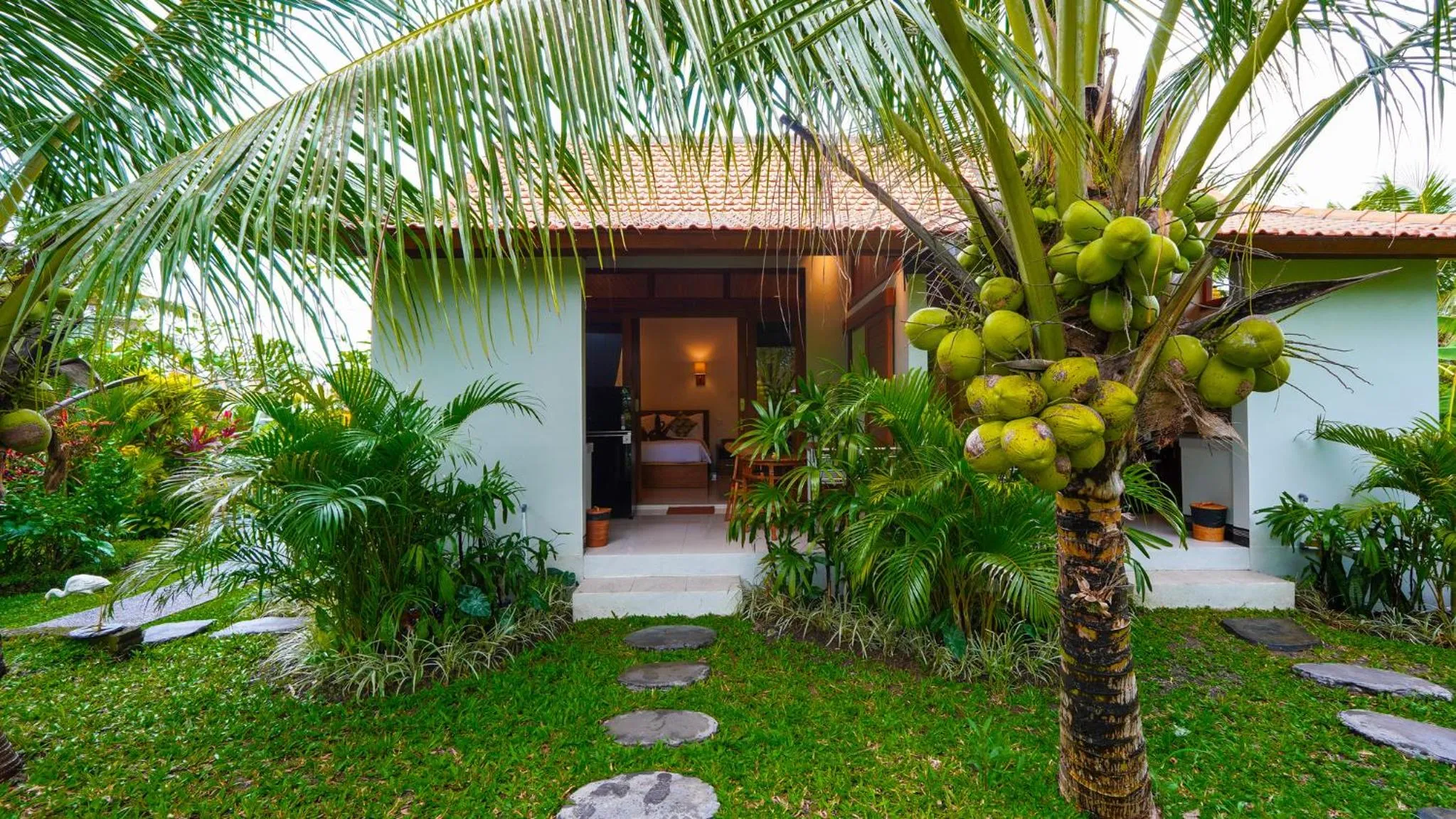 Garden in Green Coconut Cottage
