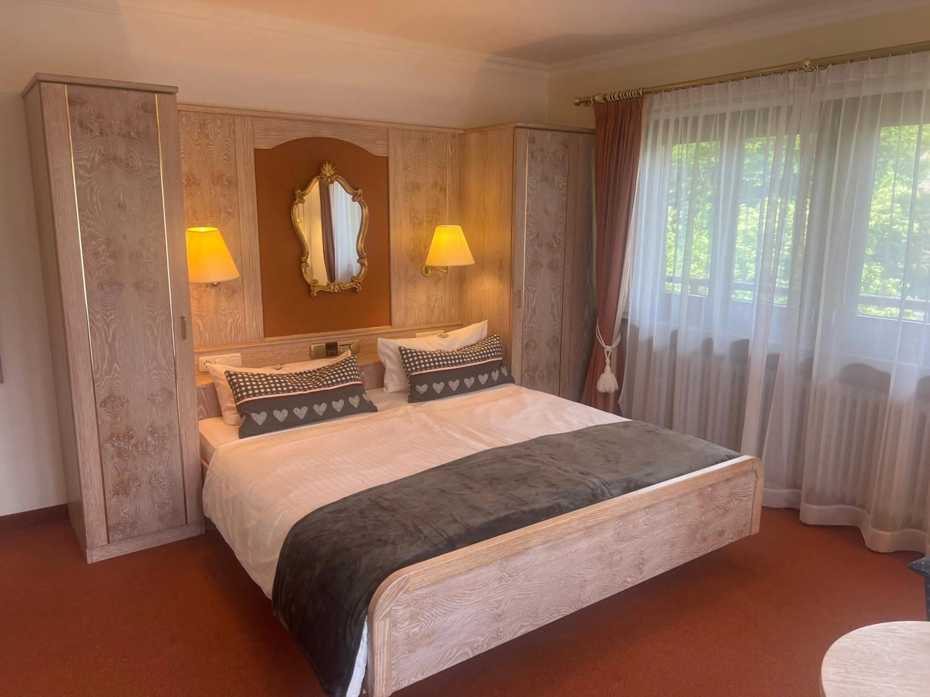 Bedroom, Bed in Hotel Quellenhof