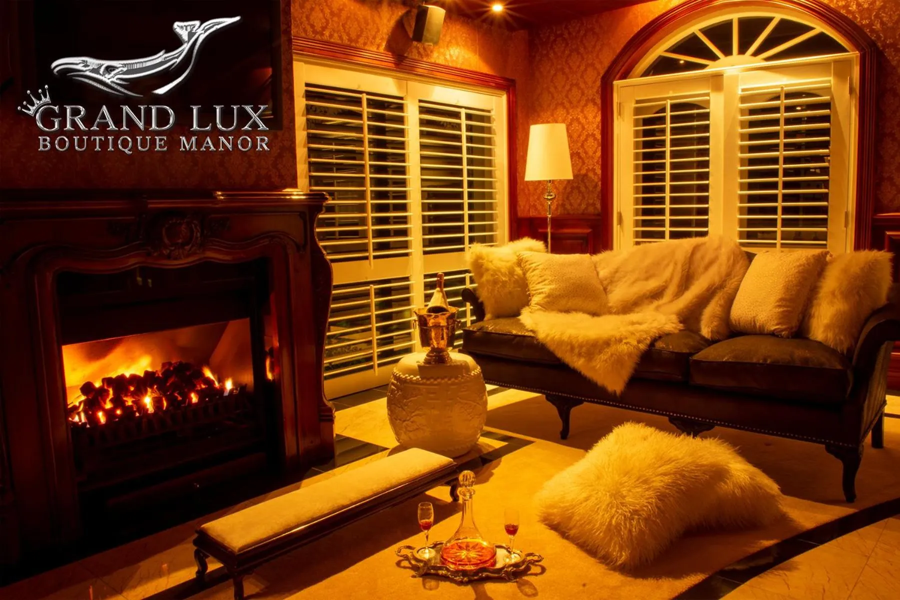 Seating area in Grand Lux Boutique Manor