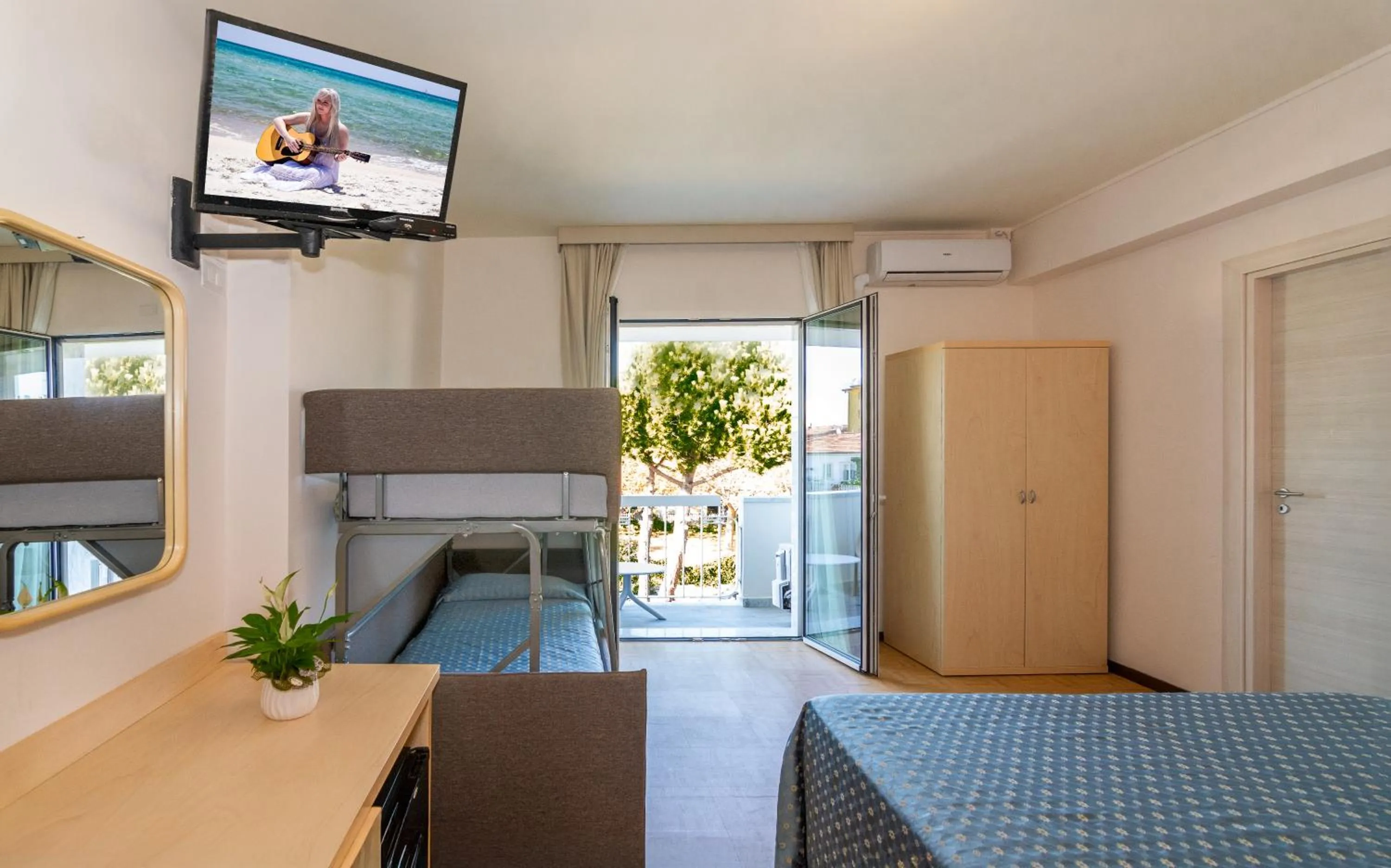 Bed in Hotel Mariotti