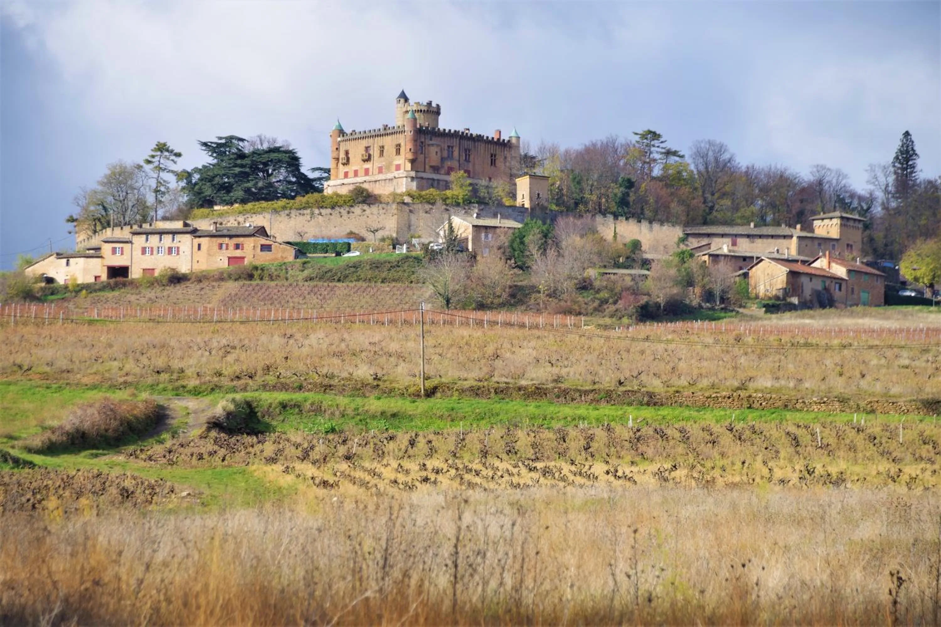 Nearby landmark in Le vieux pont