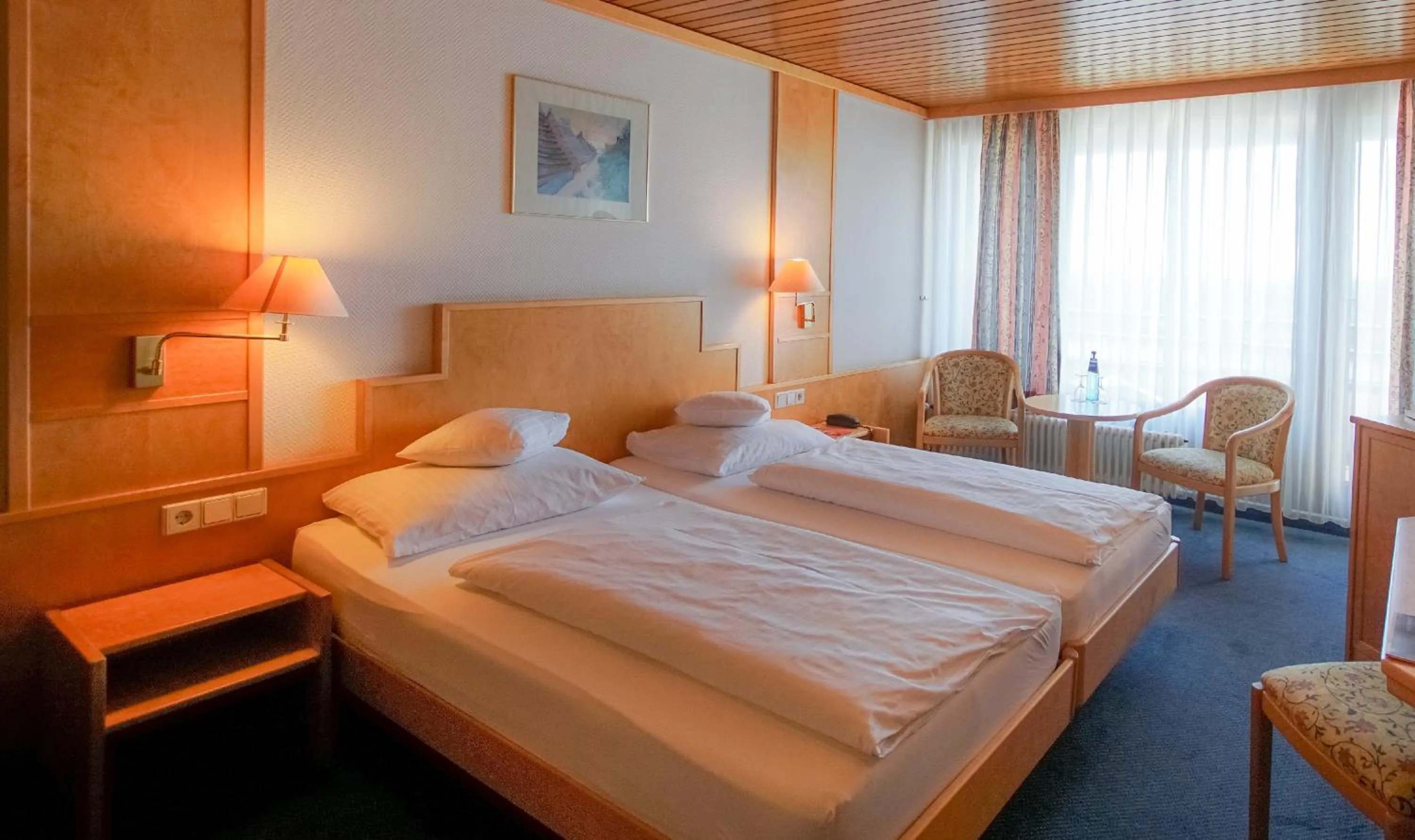 Photo of the whole room, Bed in Hotel Stadt Breisach