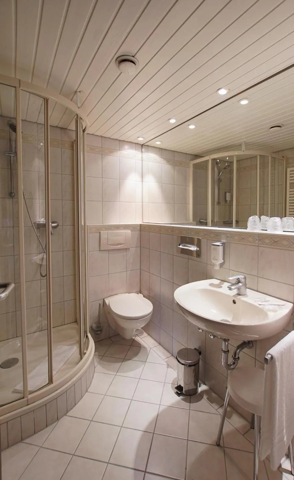 Bathroom in Hotel Stadt Breisach