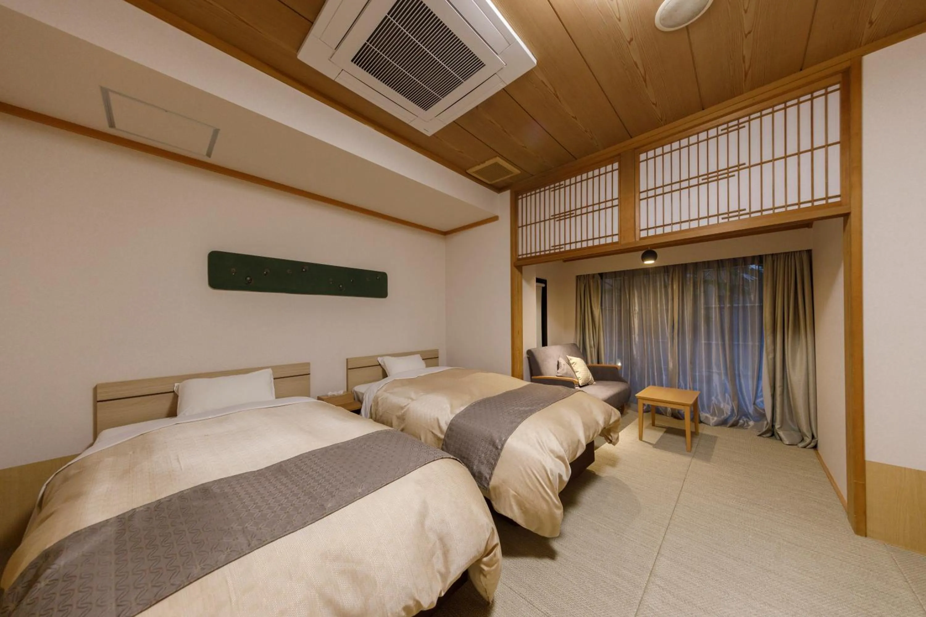 Bed in Jizaiso