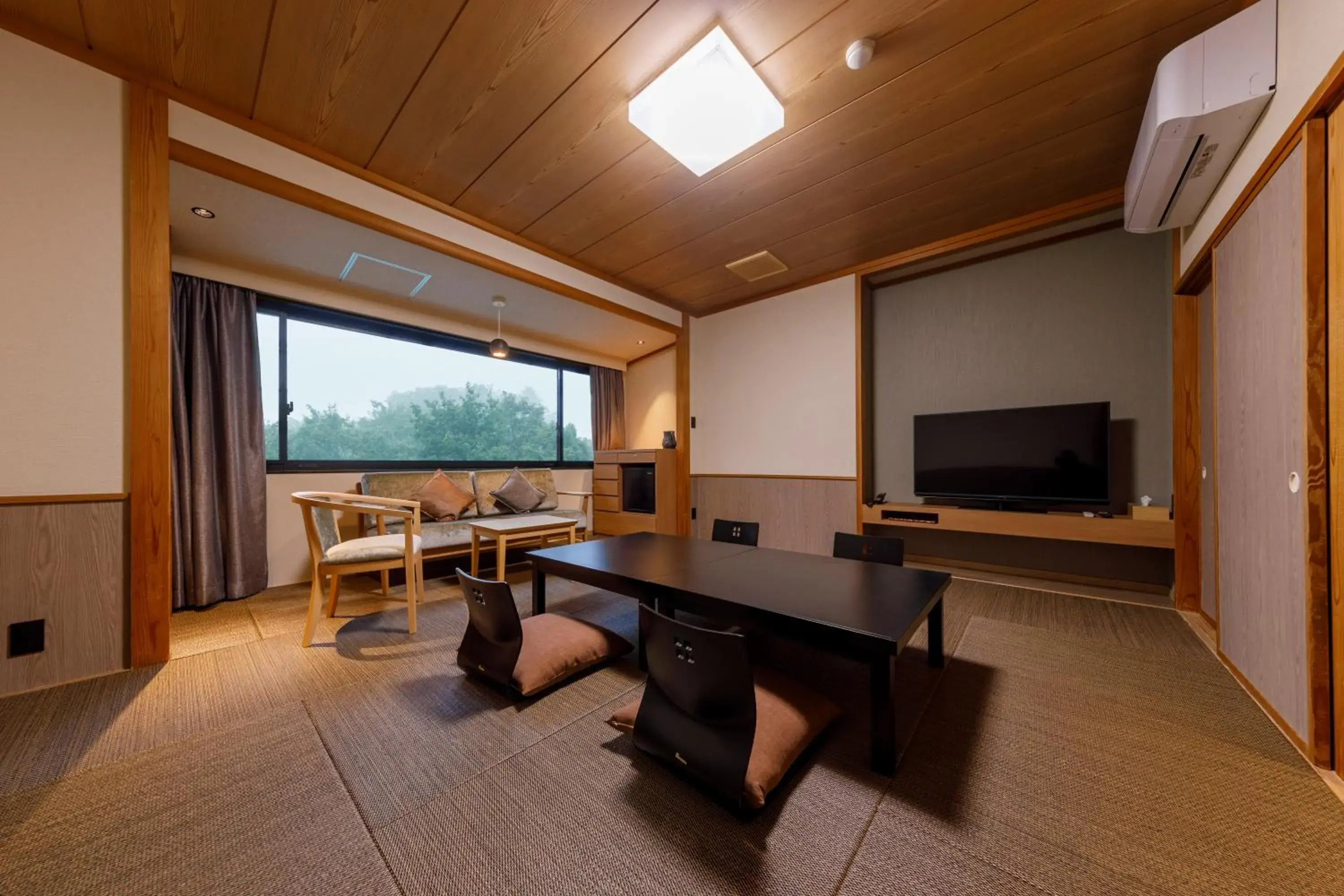 Japanese-Style Room in Jizaiso Japanese-Style Room in Jizaiso