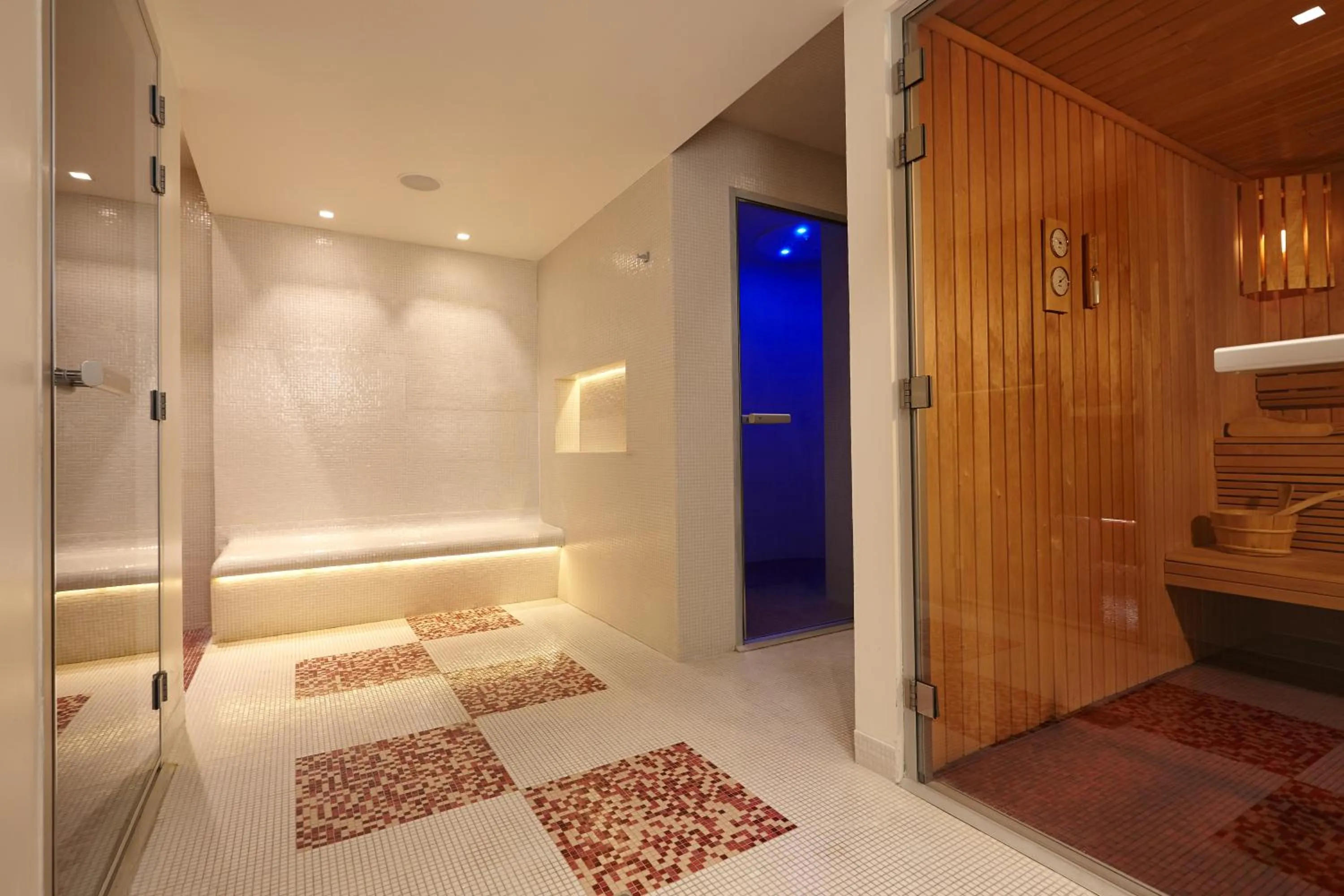 Sauna in Hôtel Mont-Blanc Chamonix