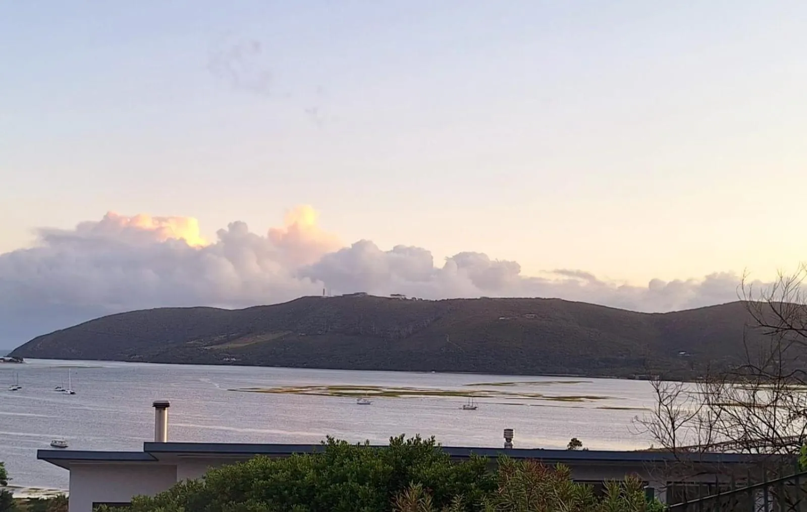 Breakfast in 6 On Protea