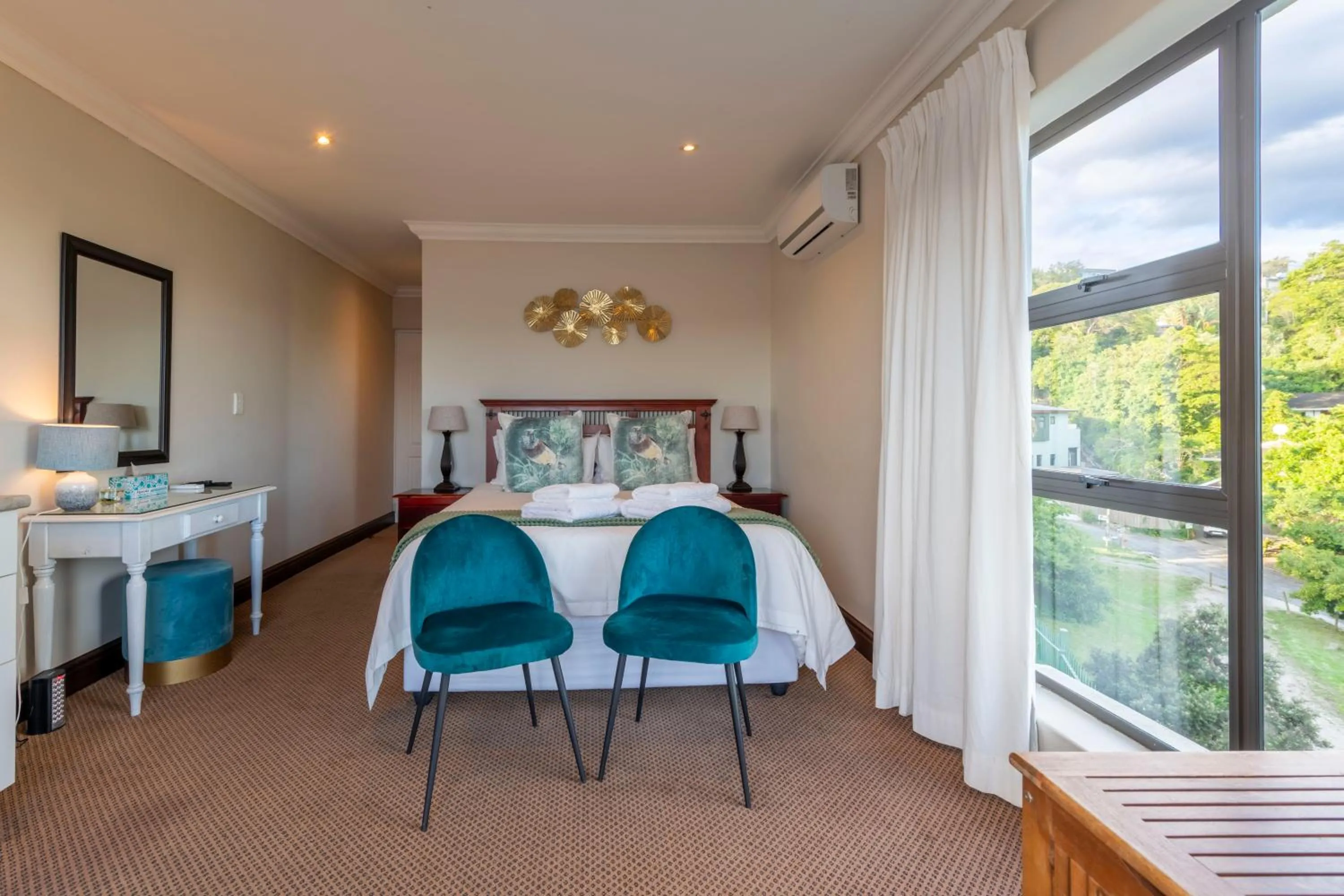 Bedroom, Bed in 6 On Protea