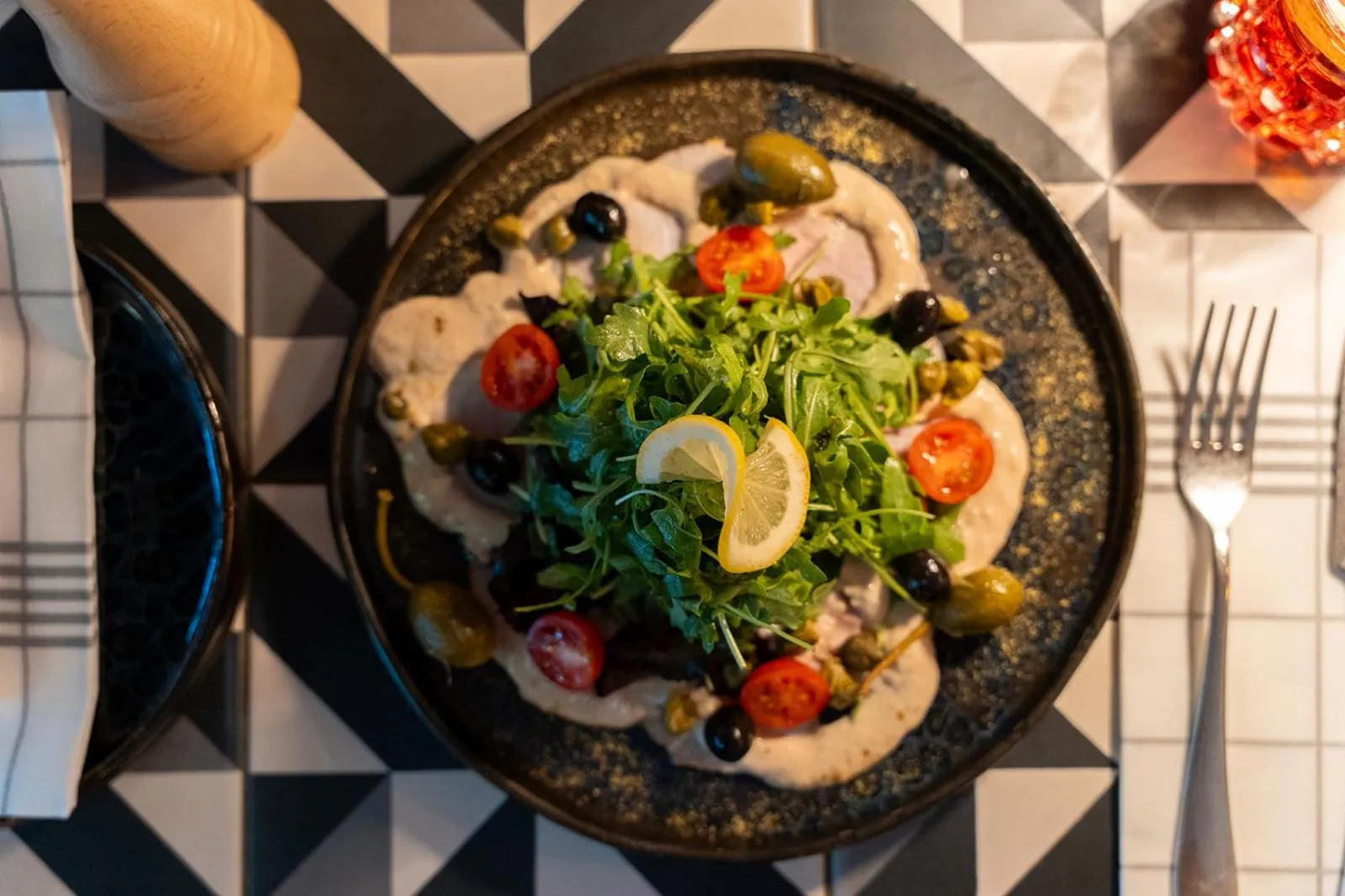 Food and drinks in LOEV - VELA Hotels